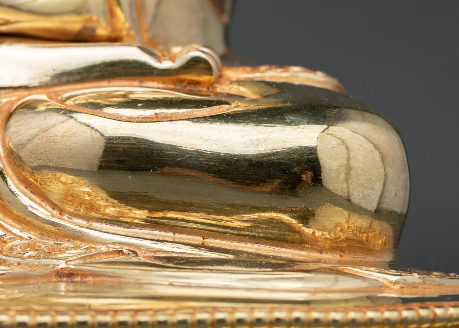 Shakyamuni Buddha Statue for Spiritual Space Decor