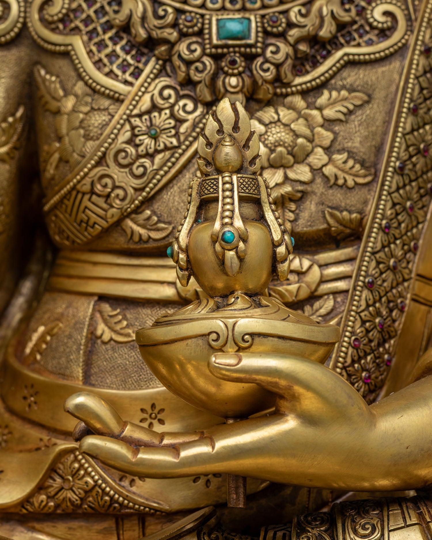 Tibetan Padmasambhava Statue for Meditation & Prayer | Nepalese Craft