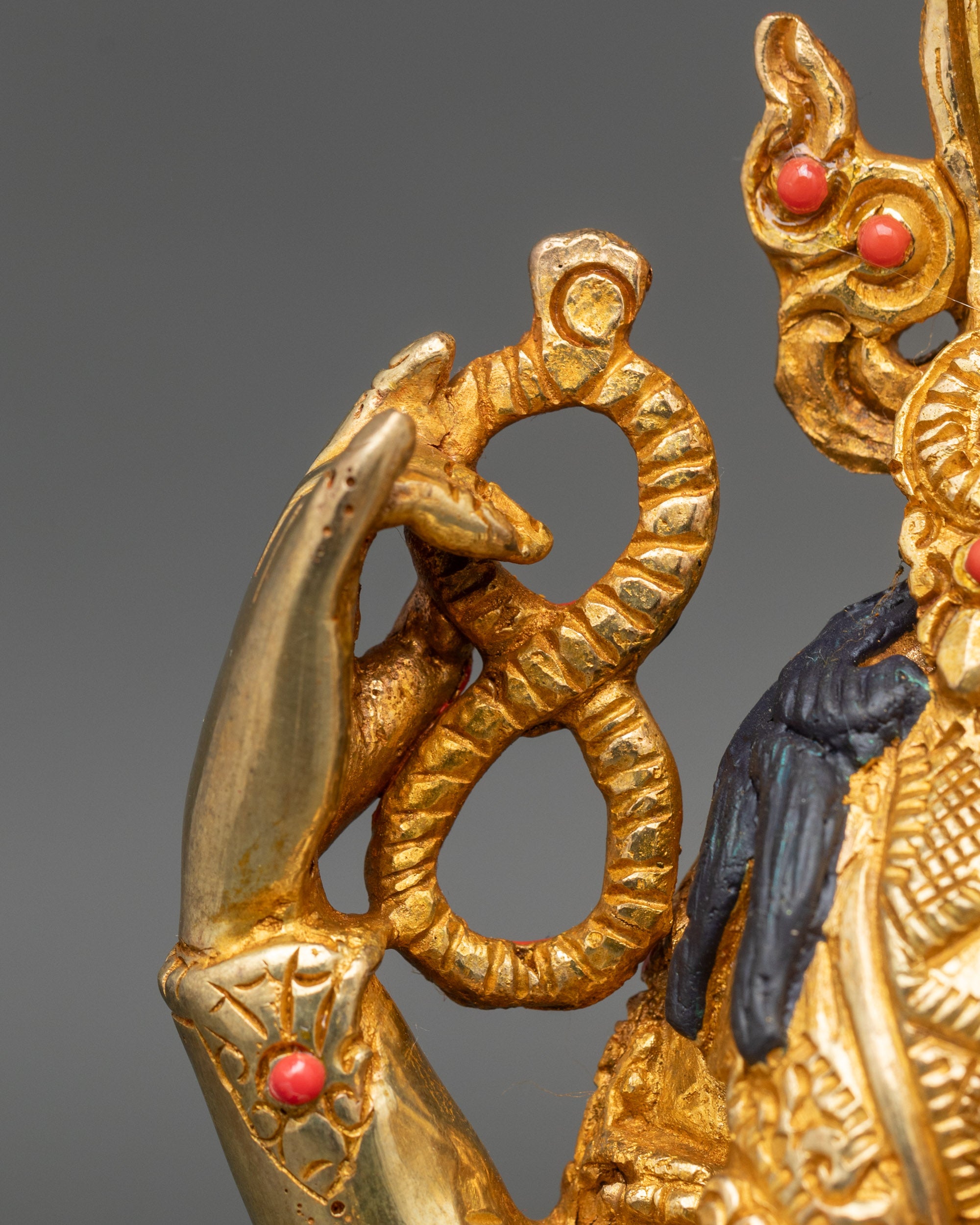Four-Armed Chenrezig Statue | The Bodhisattva of Infinite Compassion