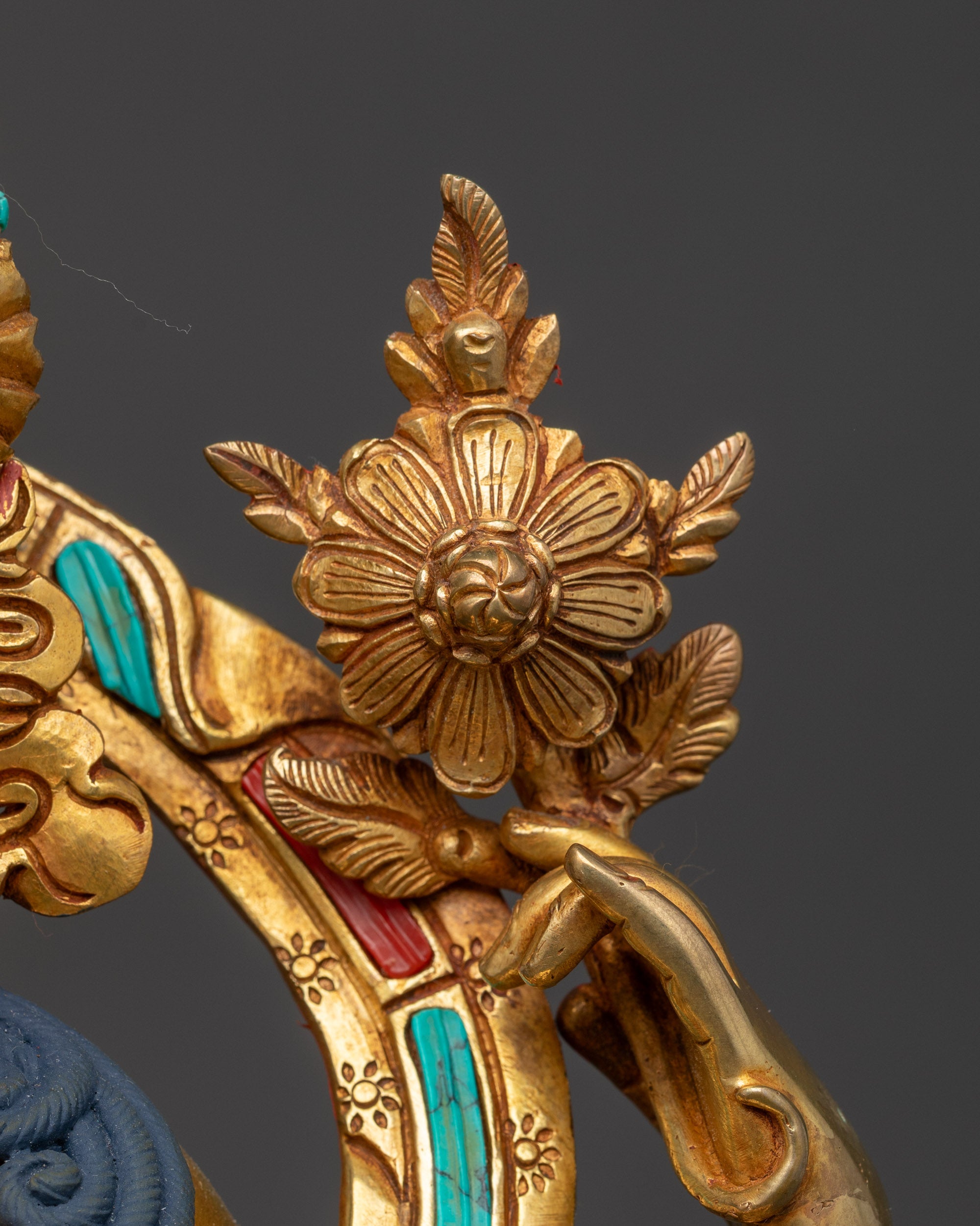 Premium Chenrezig Statue | Exquisite Tibetan Bodhisattva Sculpture