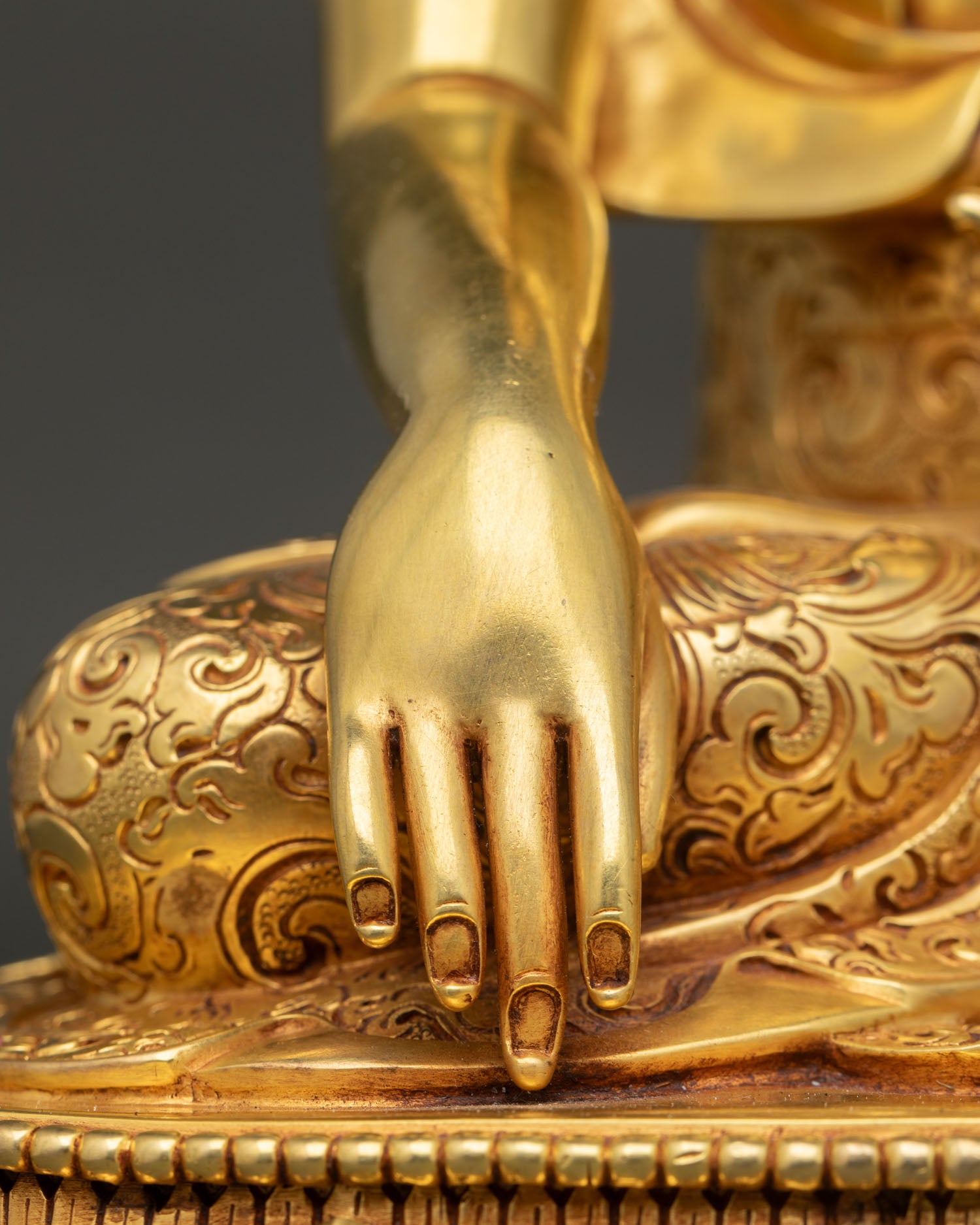 Tathagata Shakyamuni Buddha Statue | Handmade Nepal Artwork