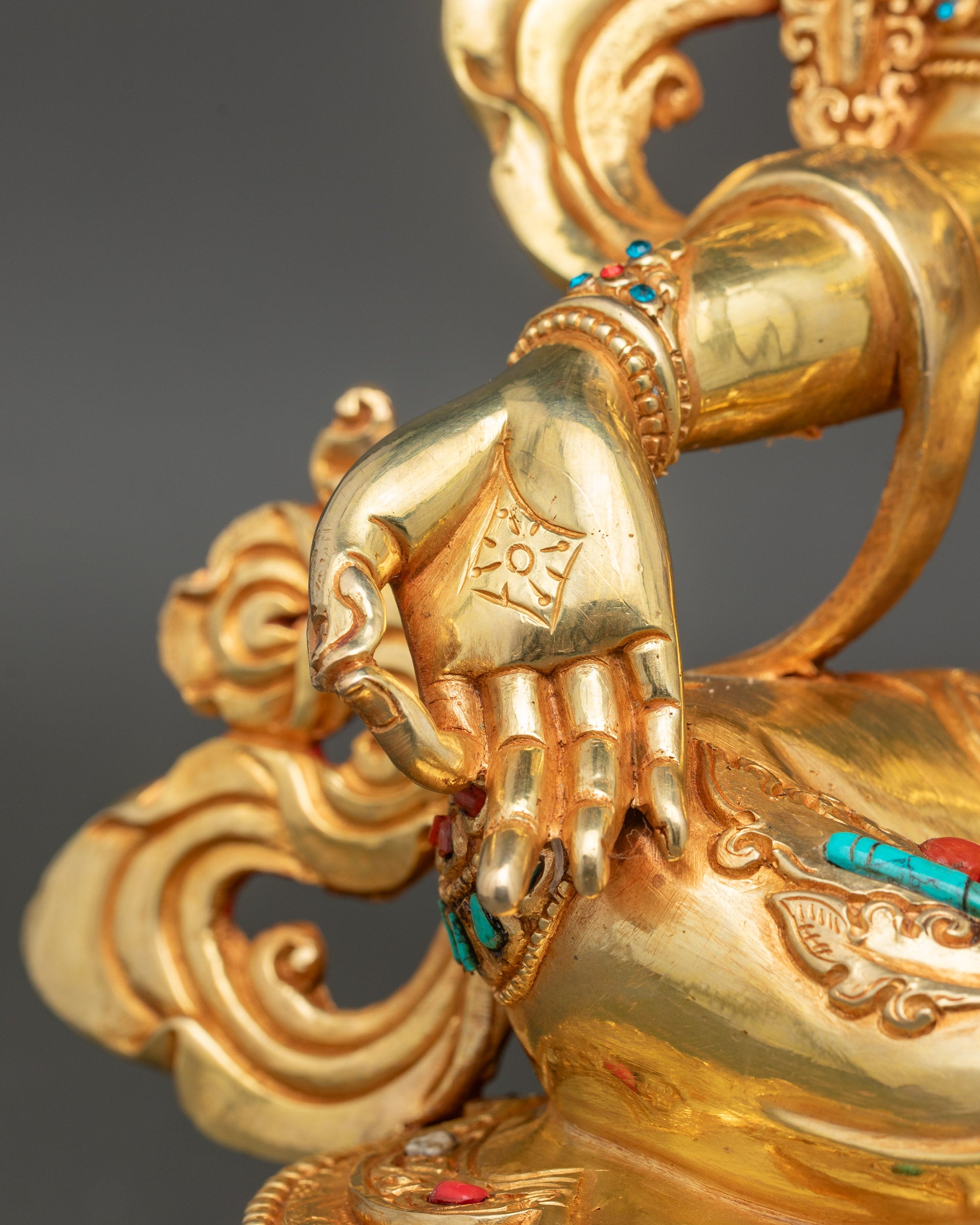 Green Tara Statue | Symbol of Swift Protection & Enlightened Action