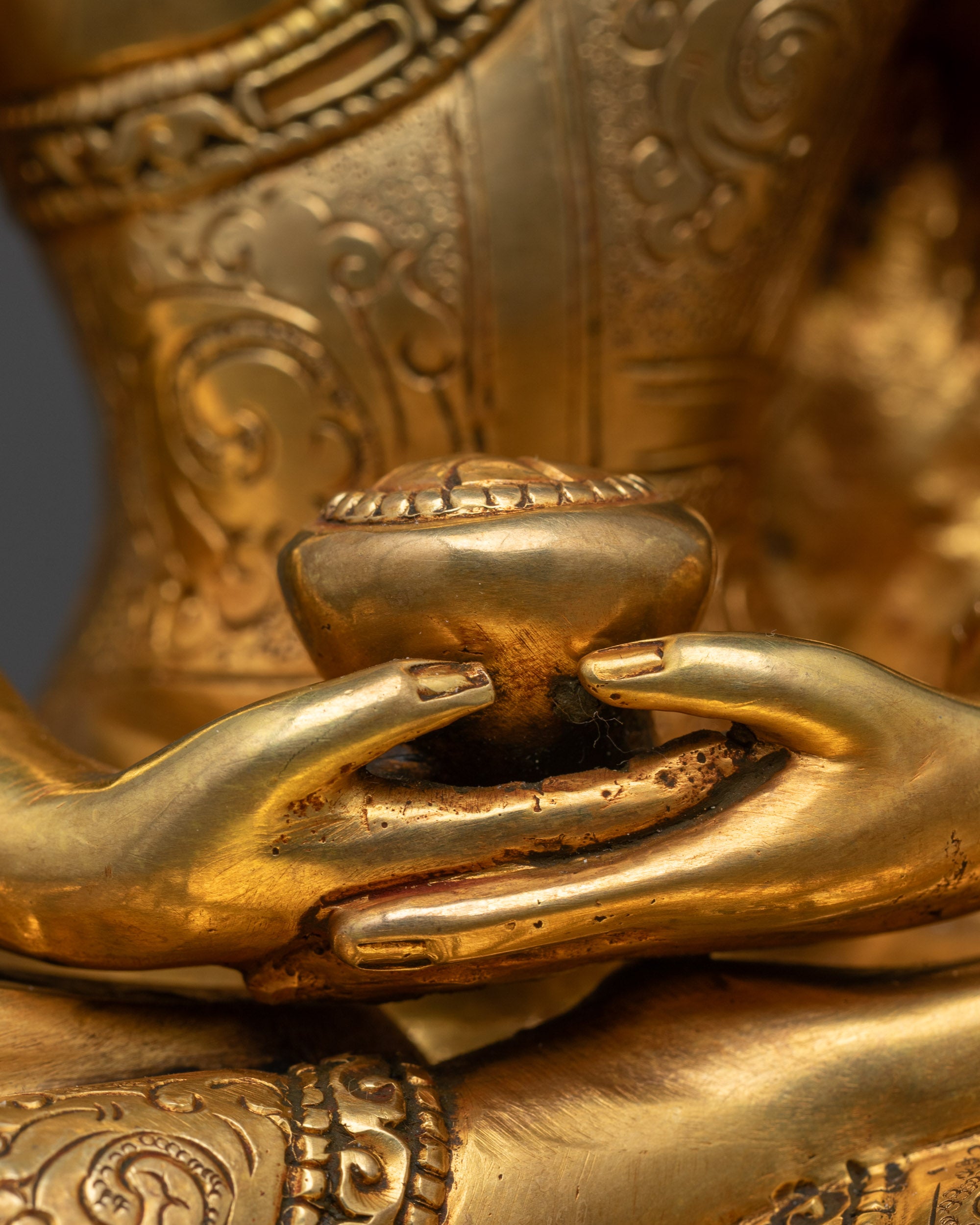 Tathagata Amitabha Statue | Gold-Gilded Buddha for Spiritual Practice