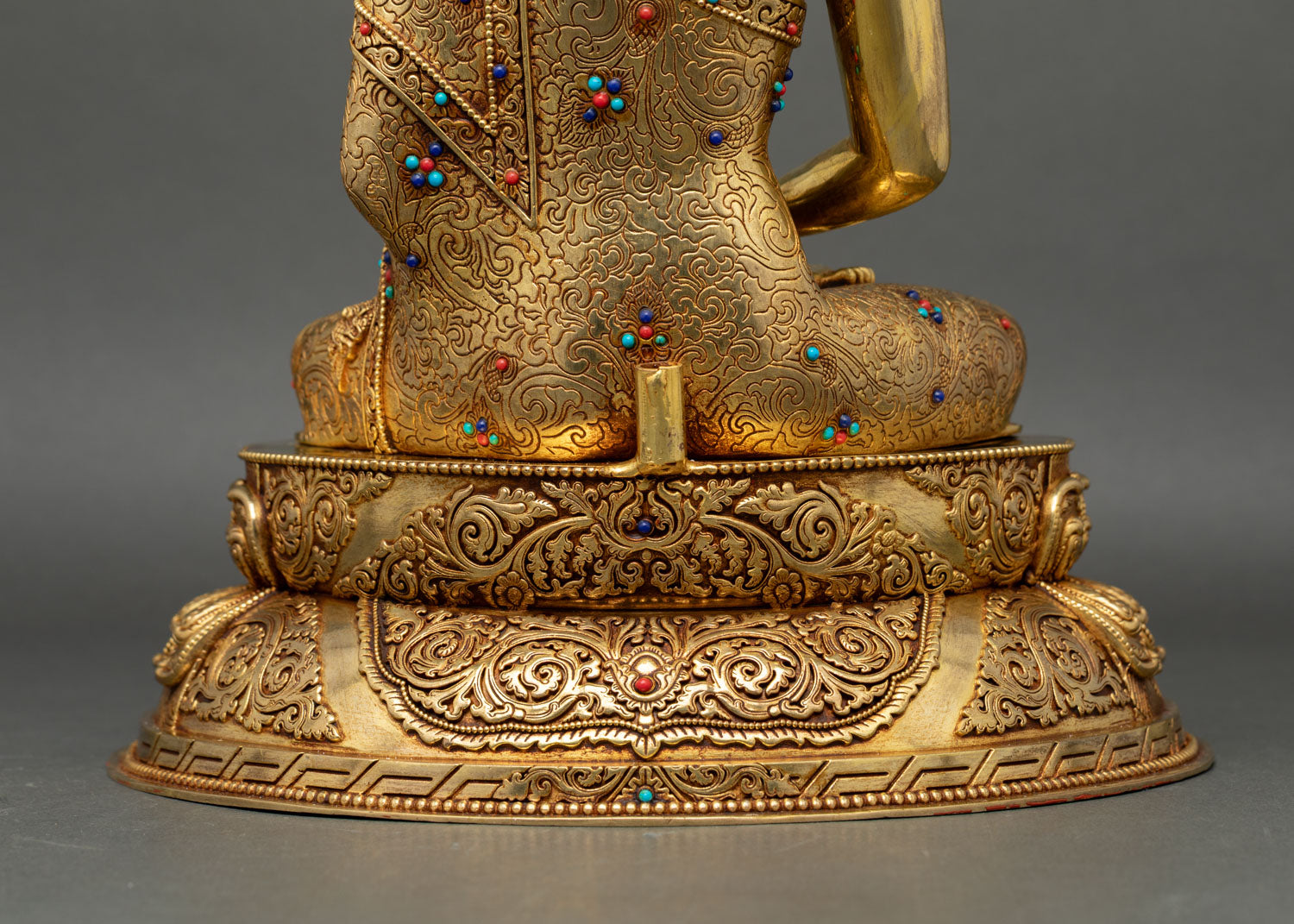 Amitabha Buddha Sculpture – Calm & Spiritual Energy