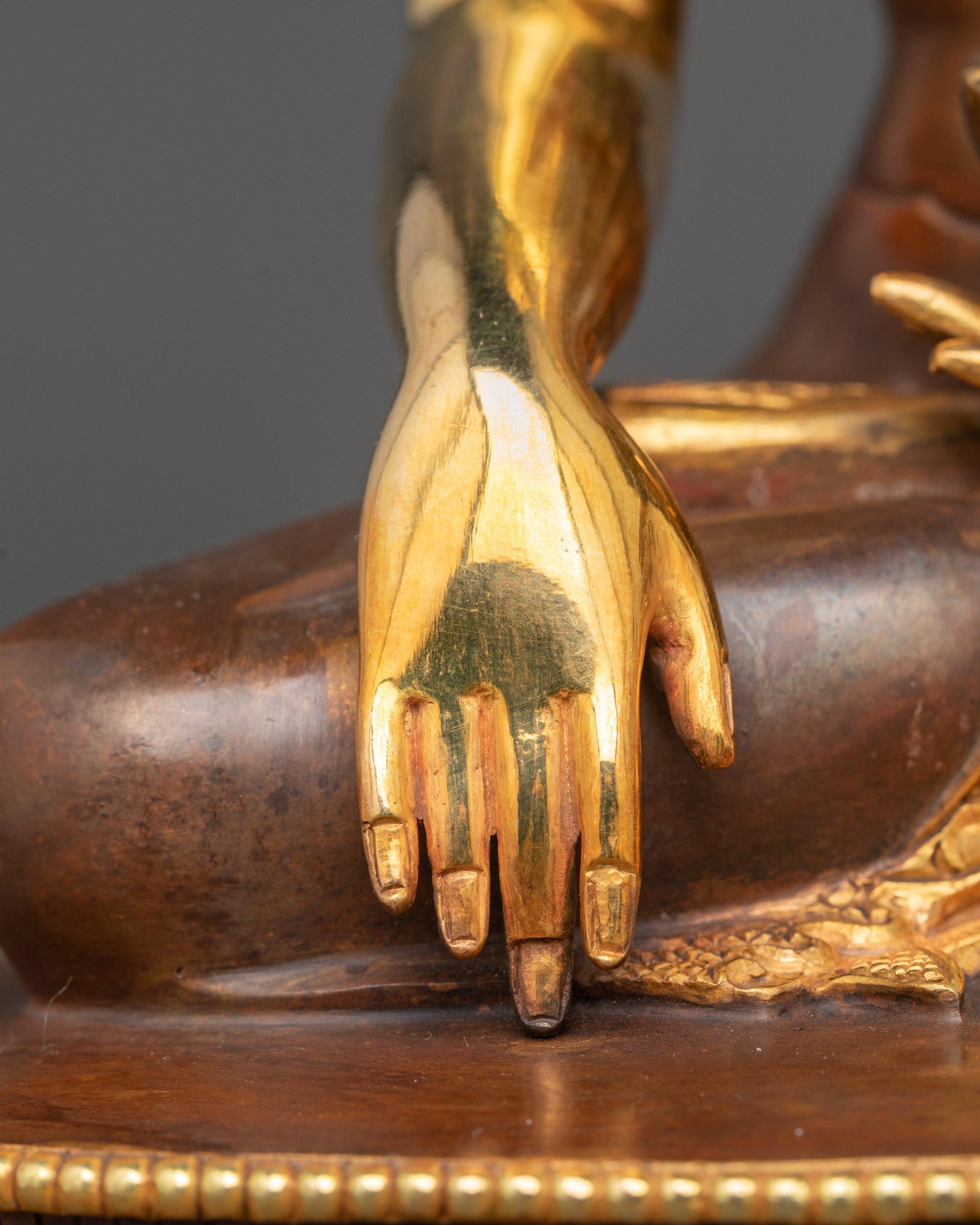 Shakyamuni Buddha Statue