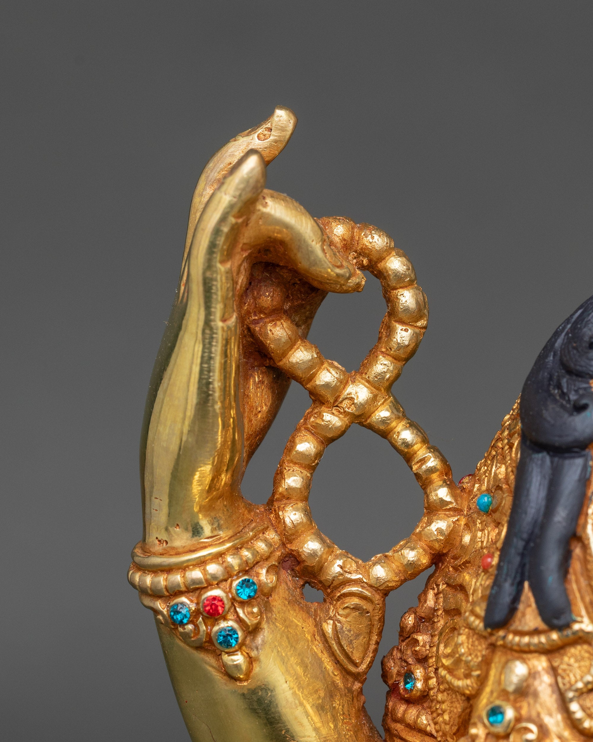 Chenrezig Statue | Bodhisattva of Compassion in Vajrayana Buddhism