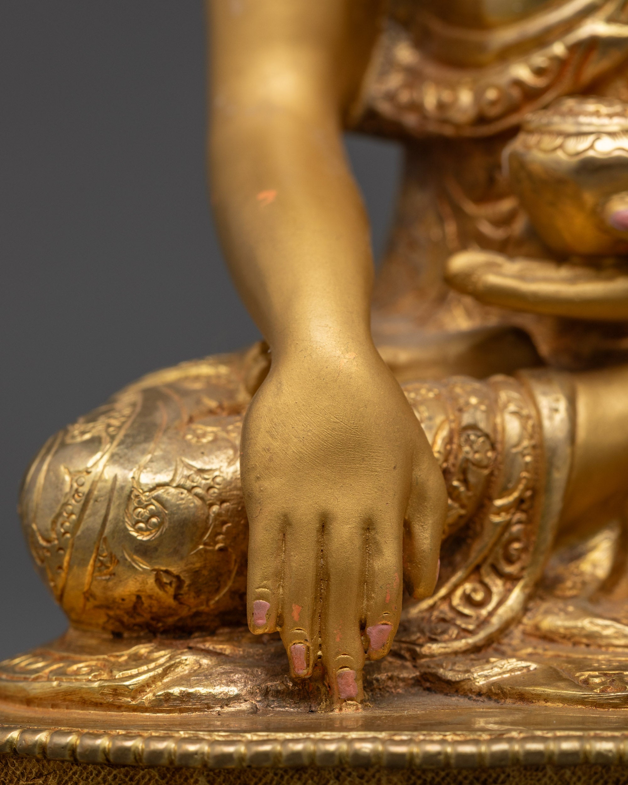 Meditating Shakyamuni Buddha Sculpture | Handcrafted Spiritual Decor