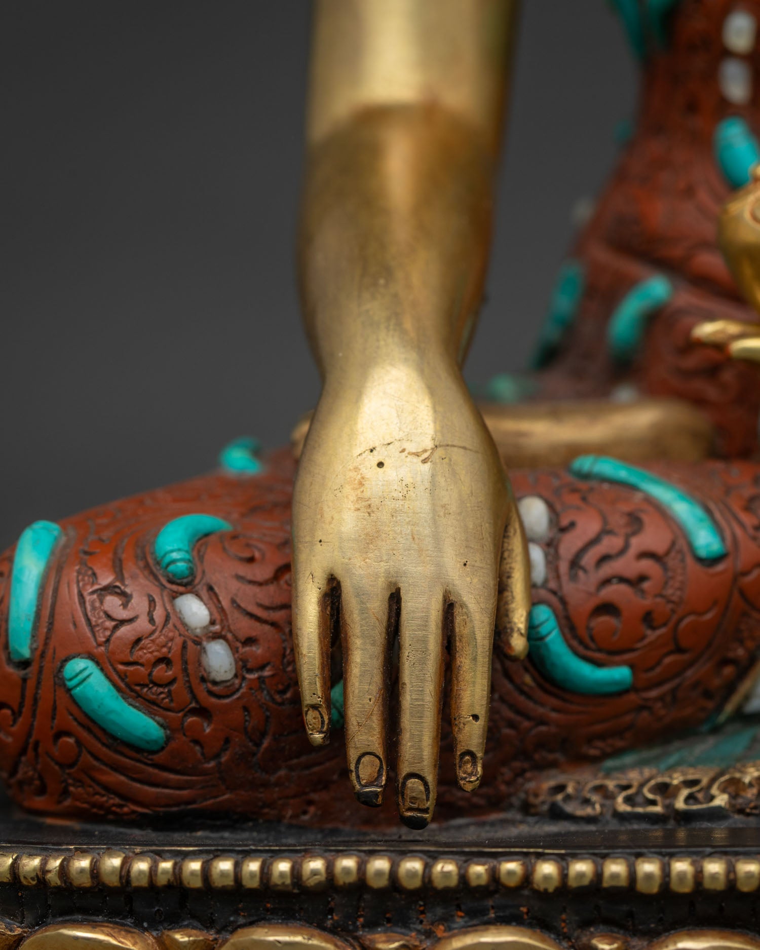 Authentic Buddha Shakyamuni Statue | Buddhist Nepali Artistry
