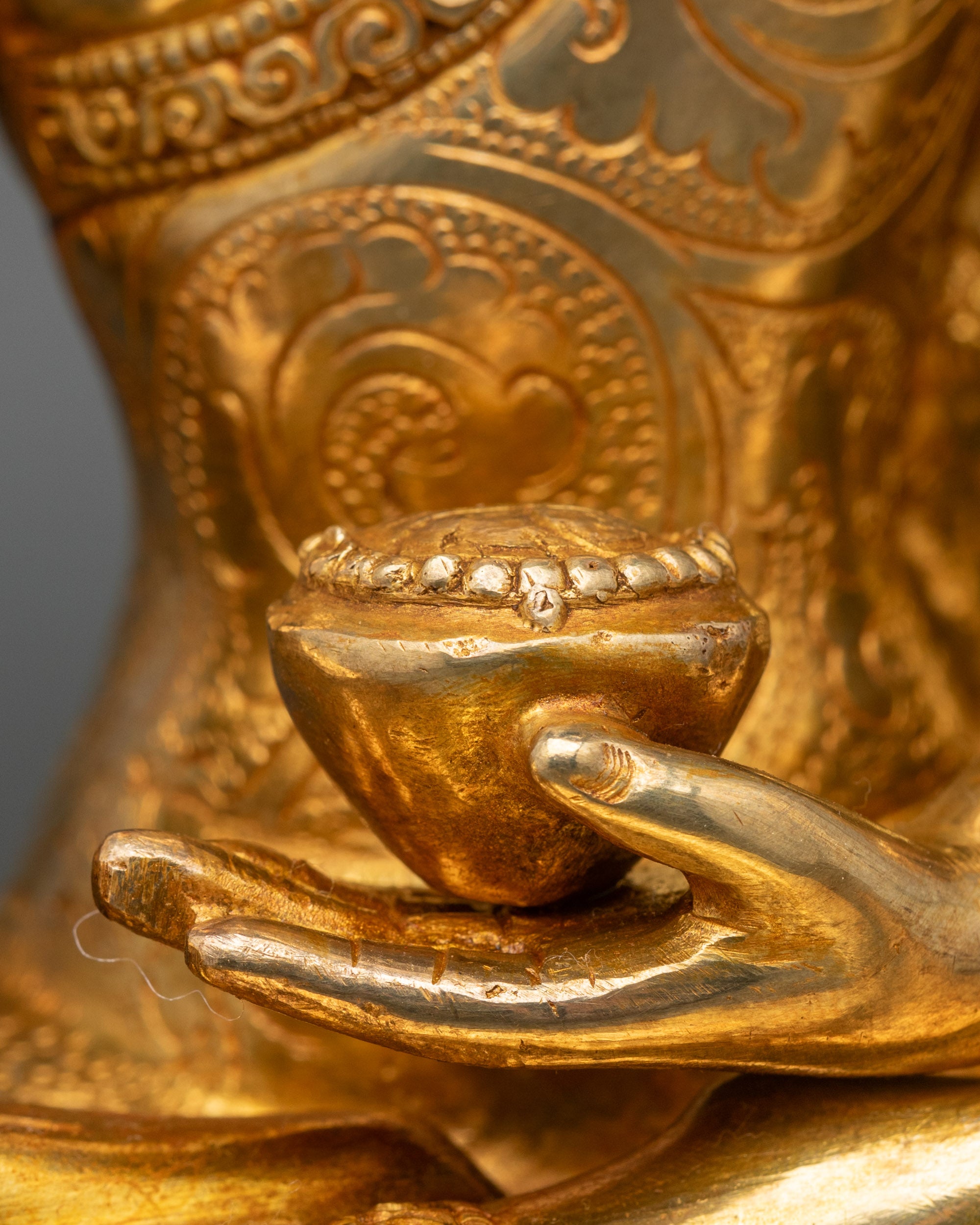 Buddha Shakyamuni Statue | The Historical Buddha of Enlightenment