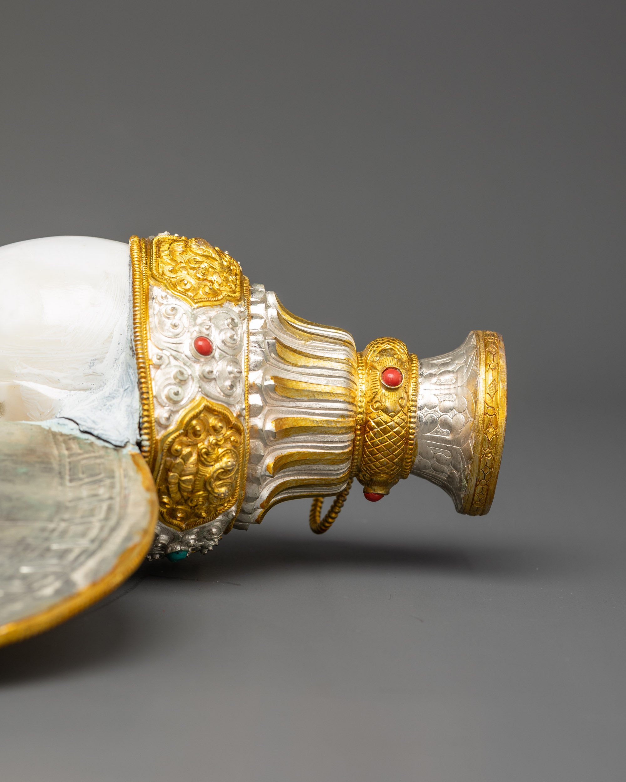 Tibetan Conch Shell – Symbol of Purification and Protection