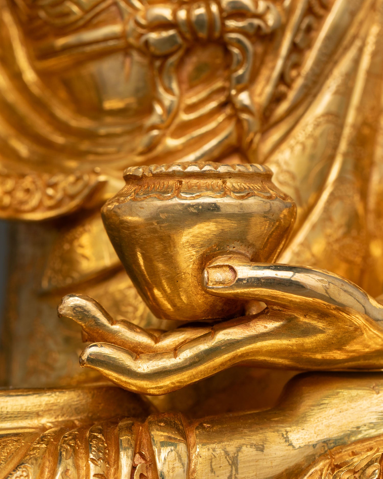 Buddha Shakyamuni Statue