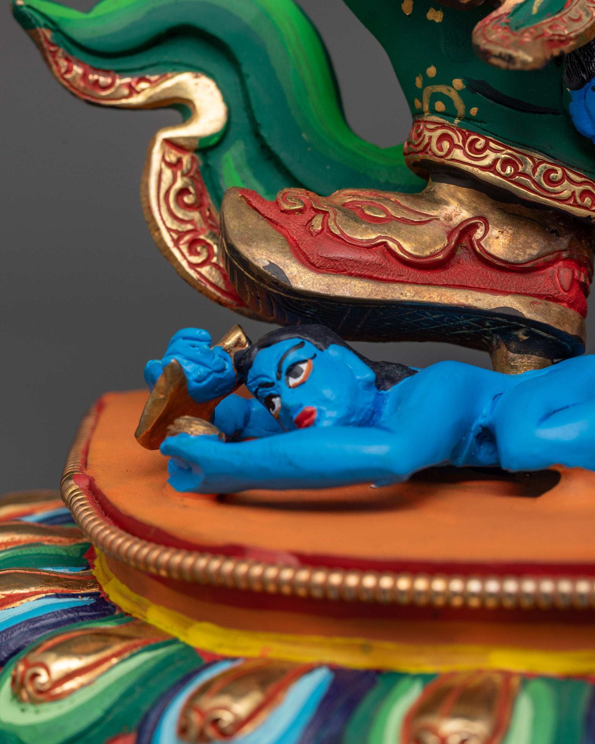 Mahakala Bernagchen Statue | Tibetan Protector for Spiritual Energy