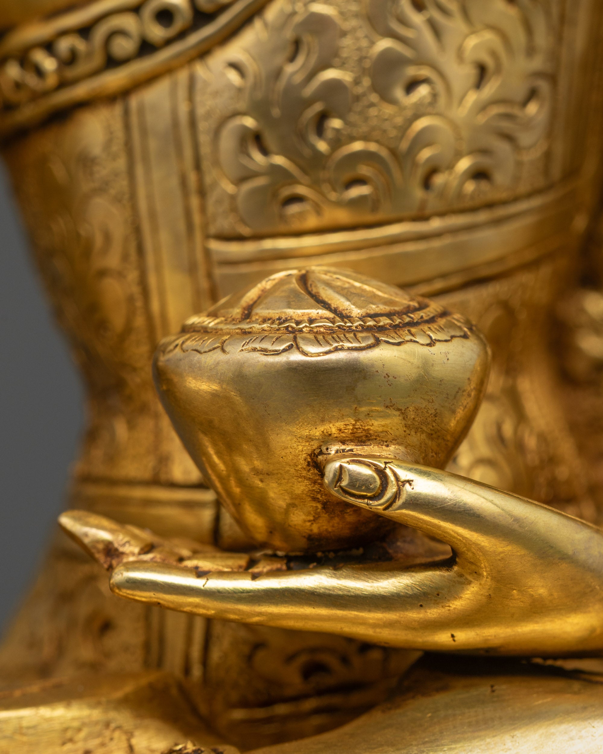 Golden Gautama Shakyamuni Buddha Statue | Sculpture for Peaceful Spaces