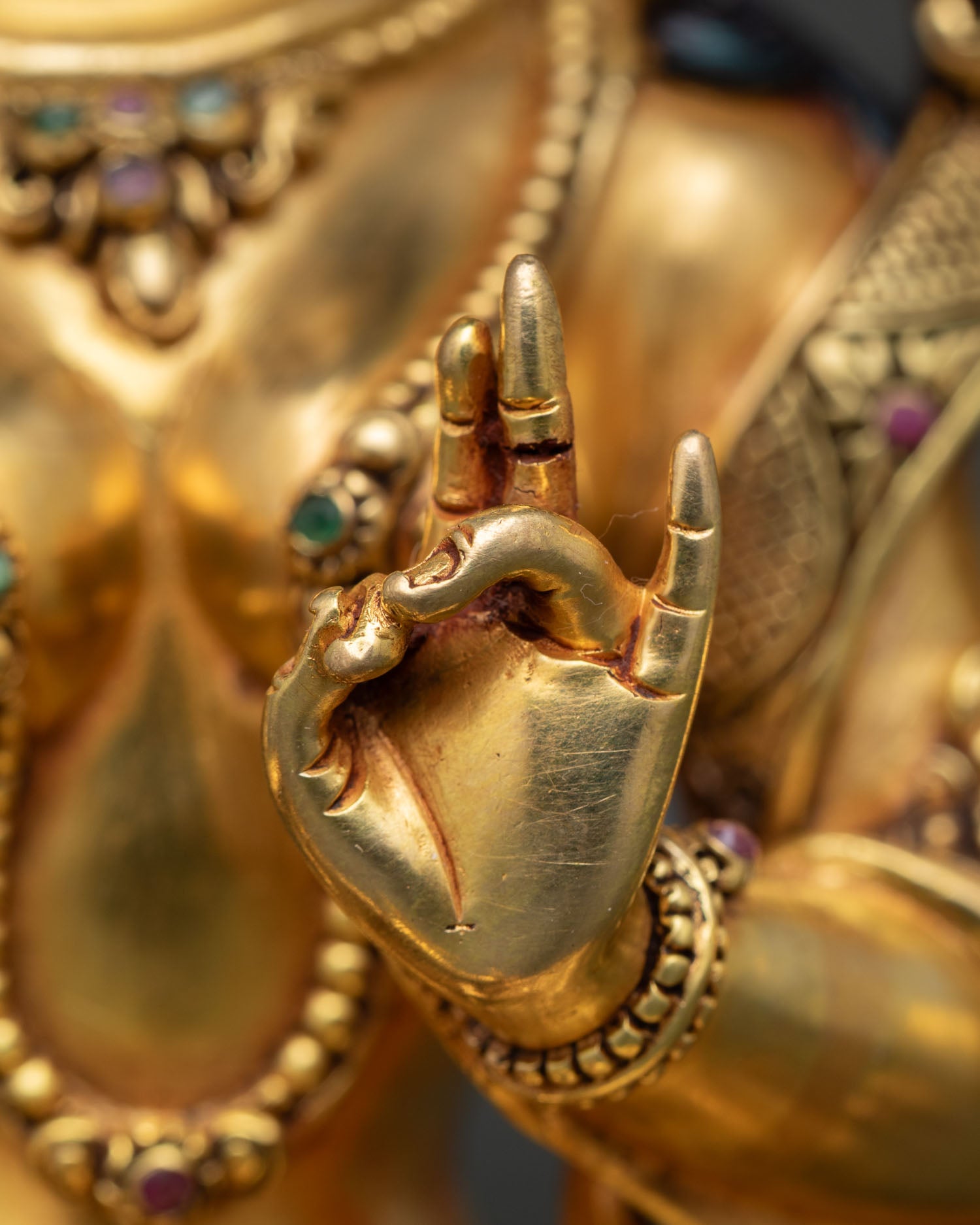 Green Tara Statue – Buddhist Decor for Peace & Harmony