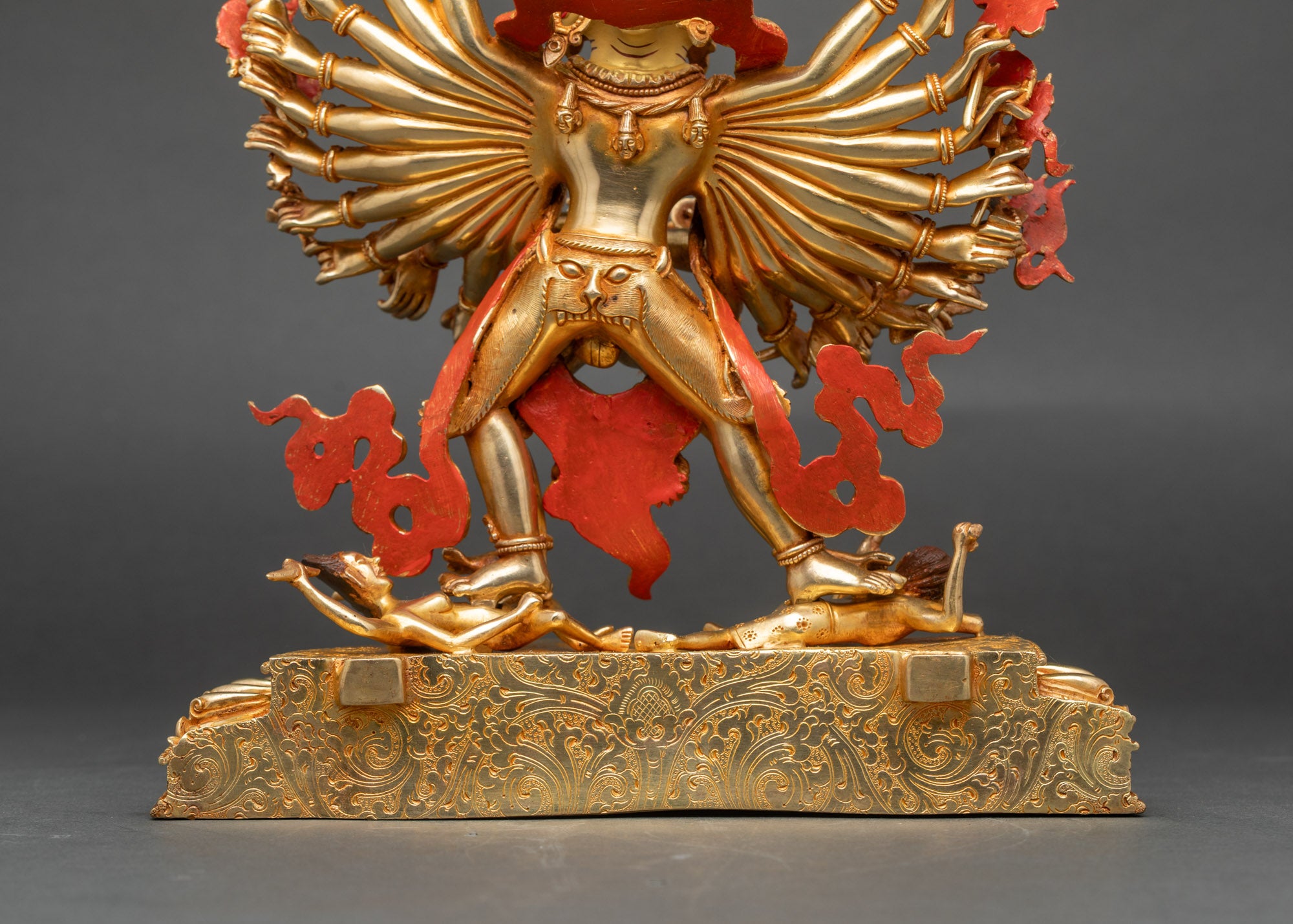 Sacred Kalachakra Statue – Buddhist Deity of Time & Enlightenment