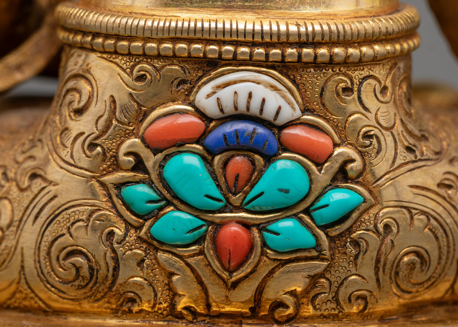 Vajrasattva Statue – Traditional Nepalese Spiritual Decor