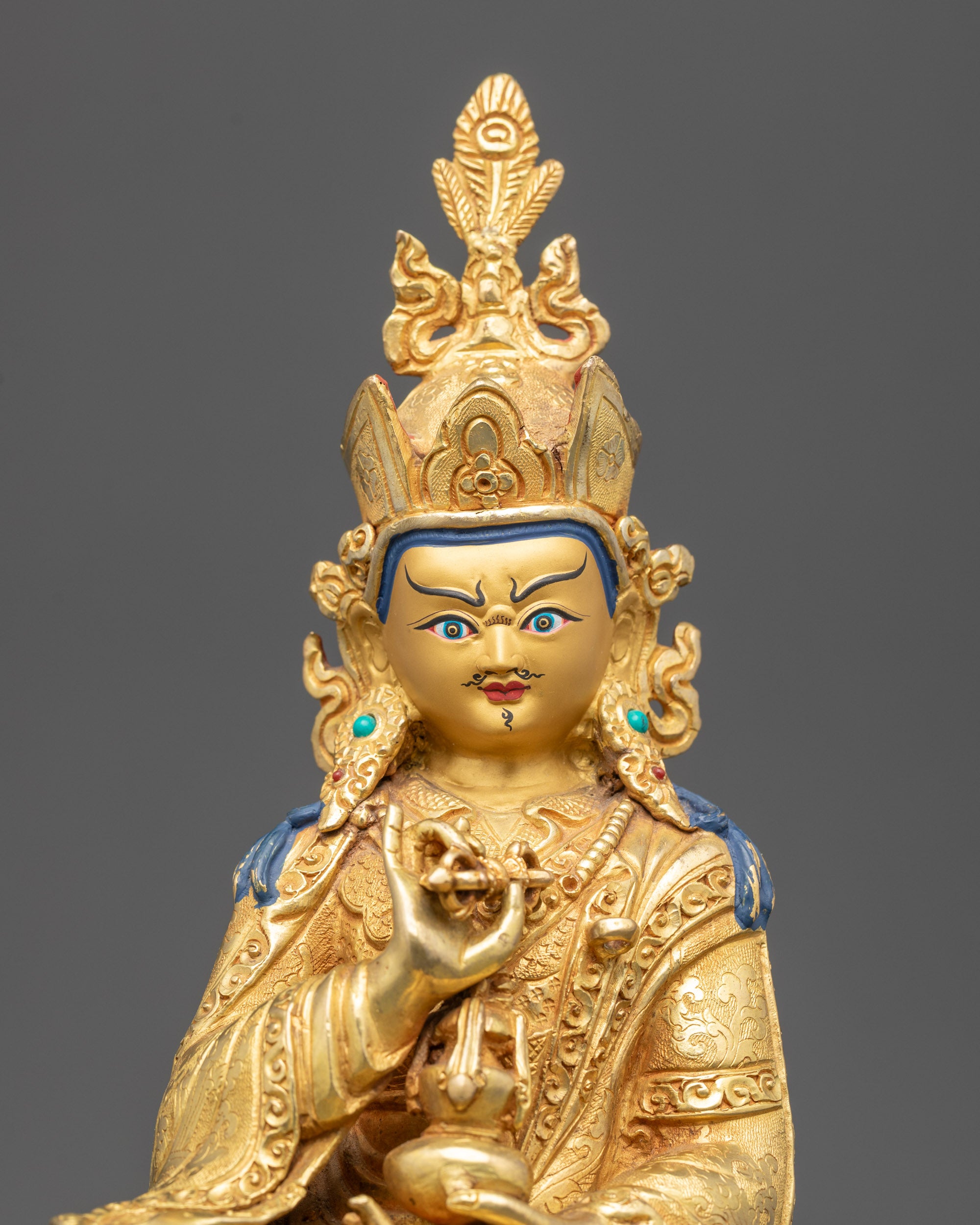 Guru Rinpoche Statue