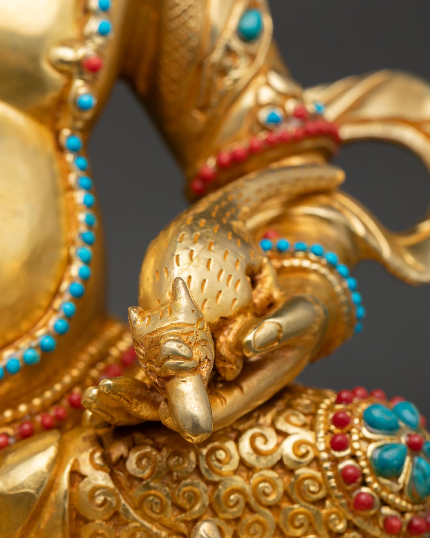 Dzambhala Statue | Buddhist Prosperity Deity Artwork