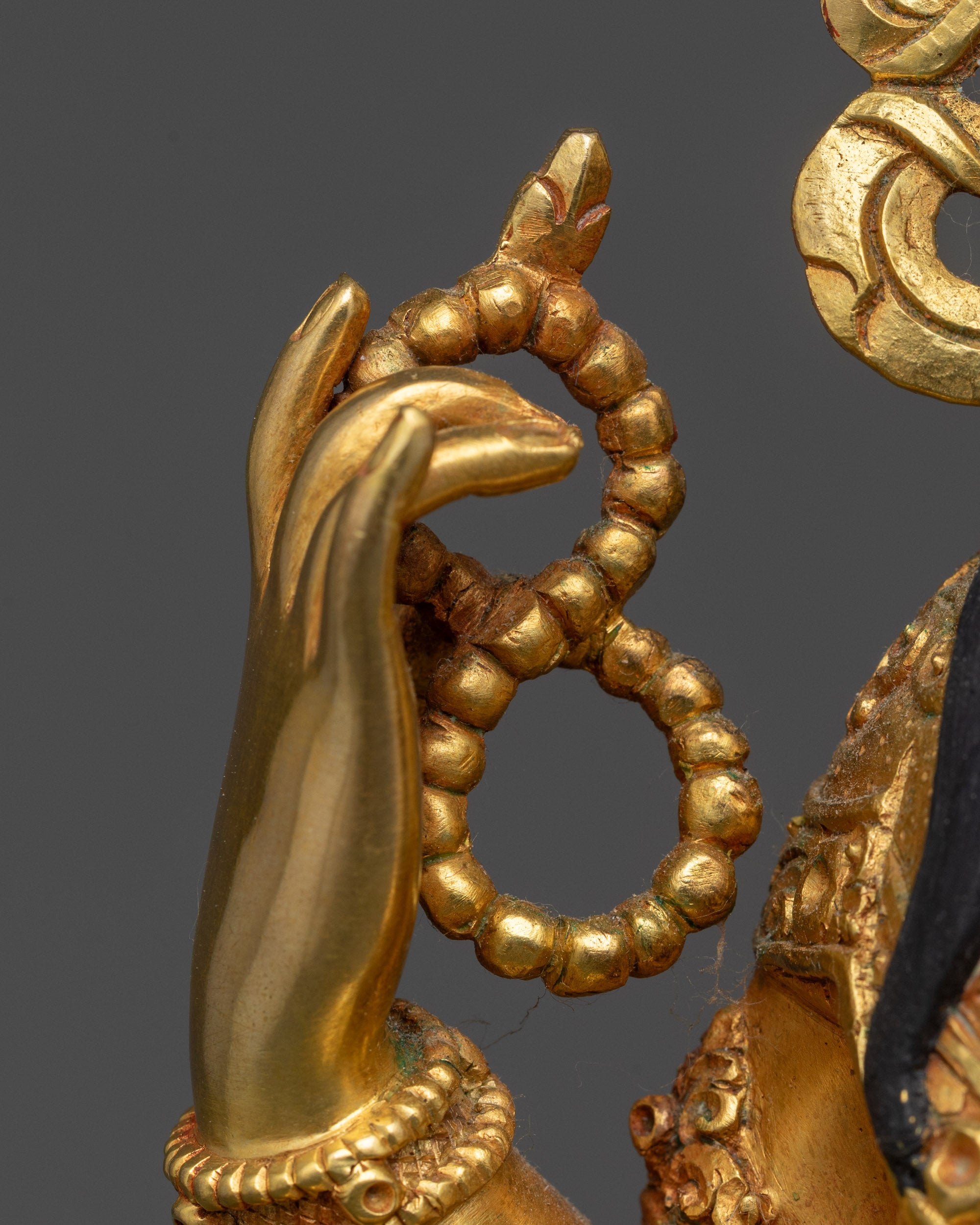 Shop Exquisite Chenrezig Statue | Handmade Nepalese Avalokiteshvara