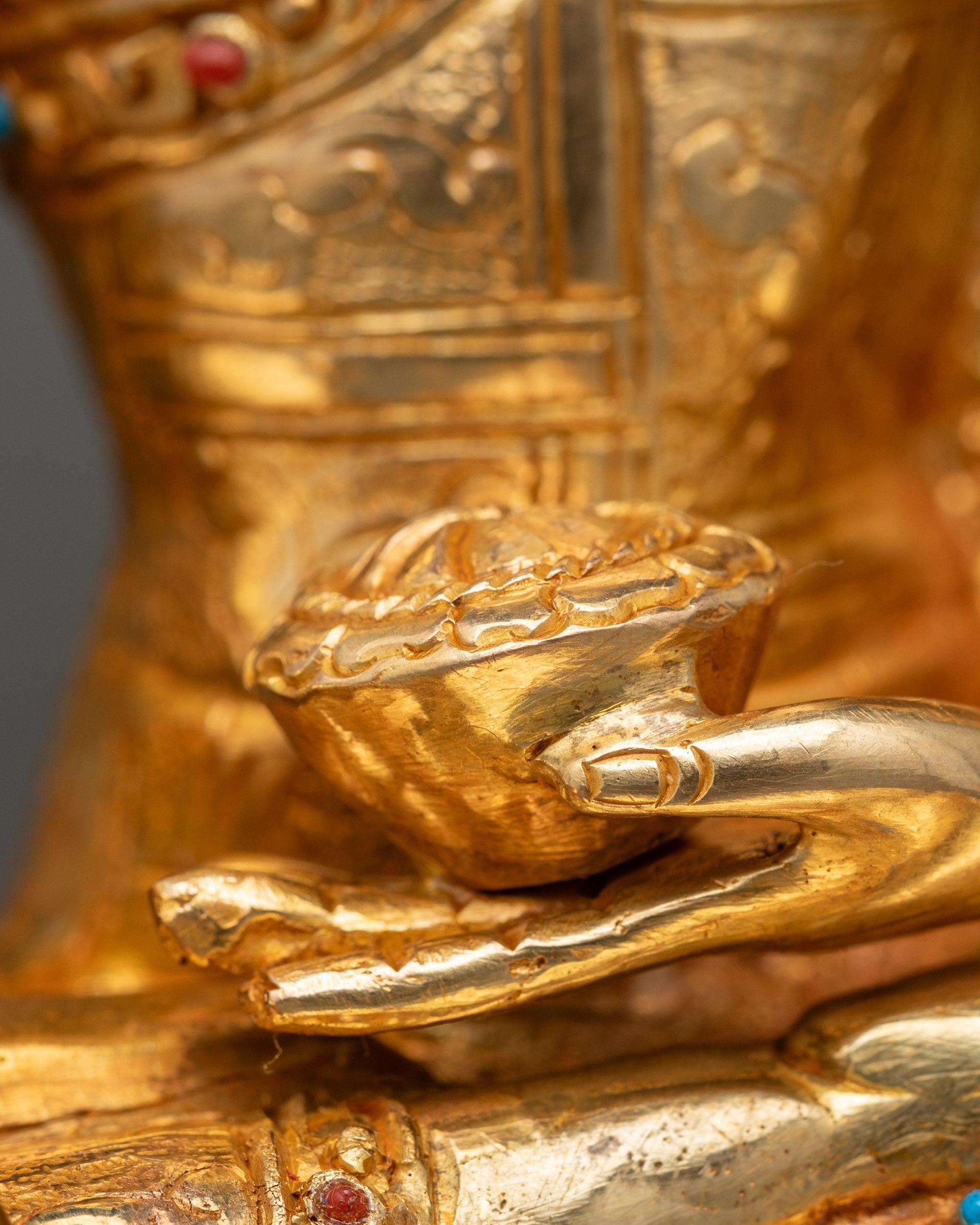 Shakyamuni Buddha Statue – Symbol of Wisdom and Inner Clarity