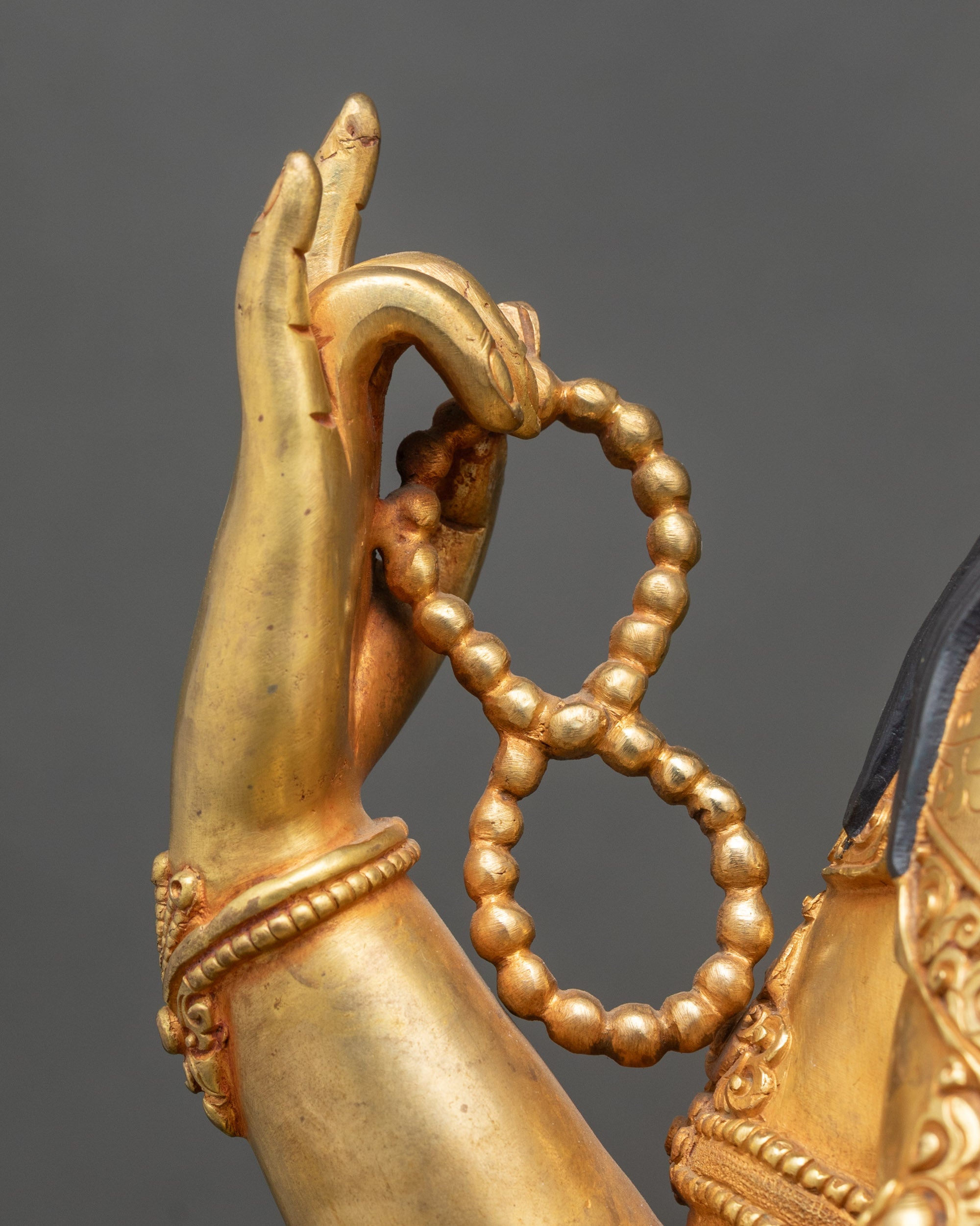 Buddhist Chenrezig Statue for Spiritual Protection