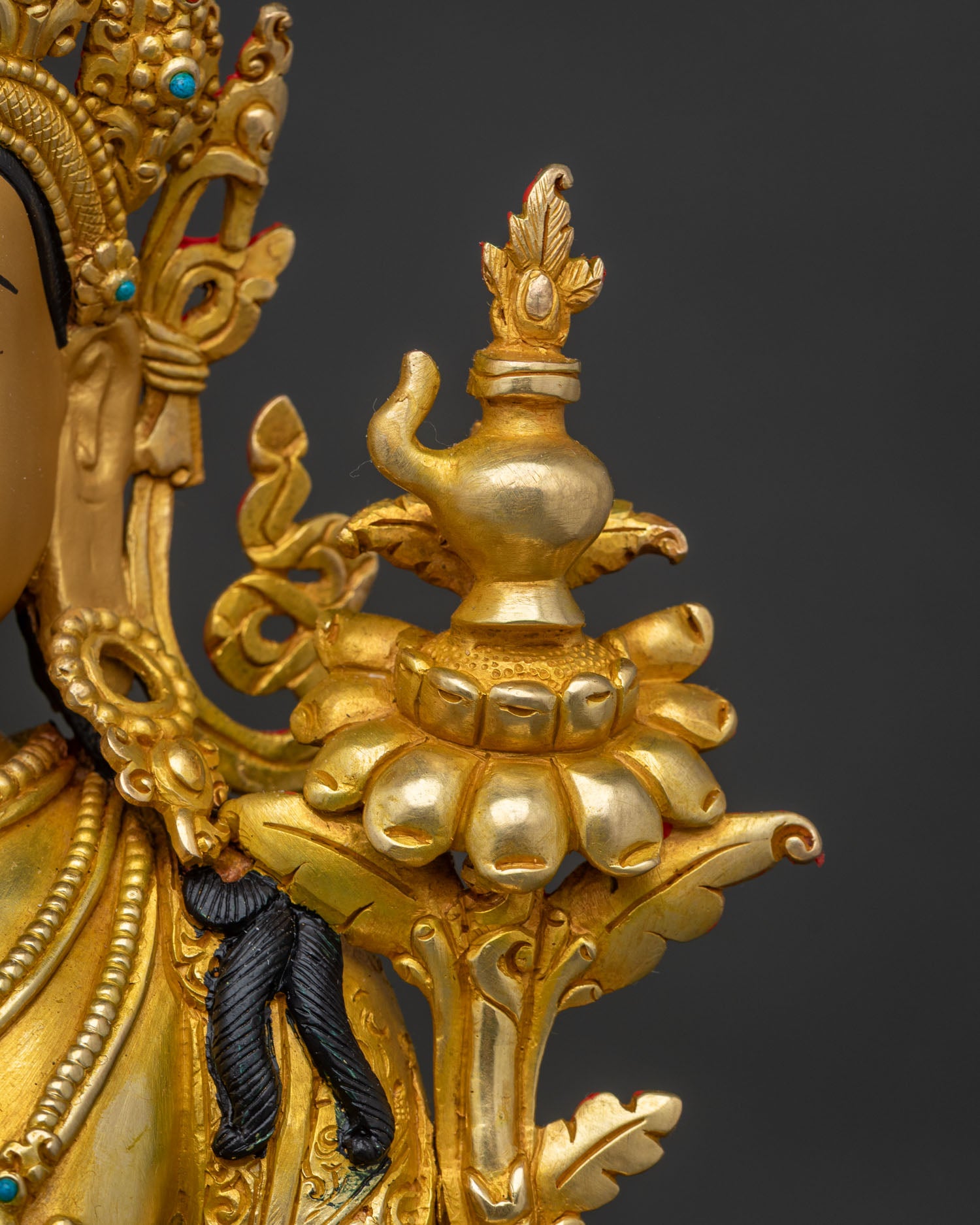 Maitreya Future Buddha Statue - Premium Housewarming Decor
