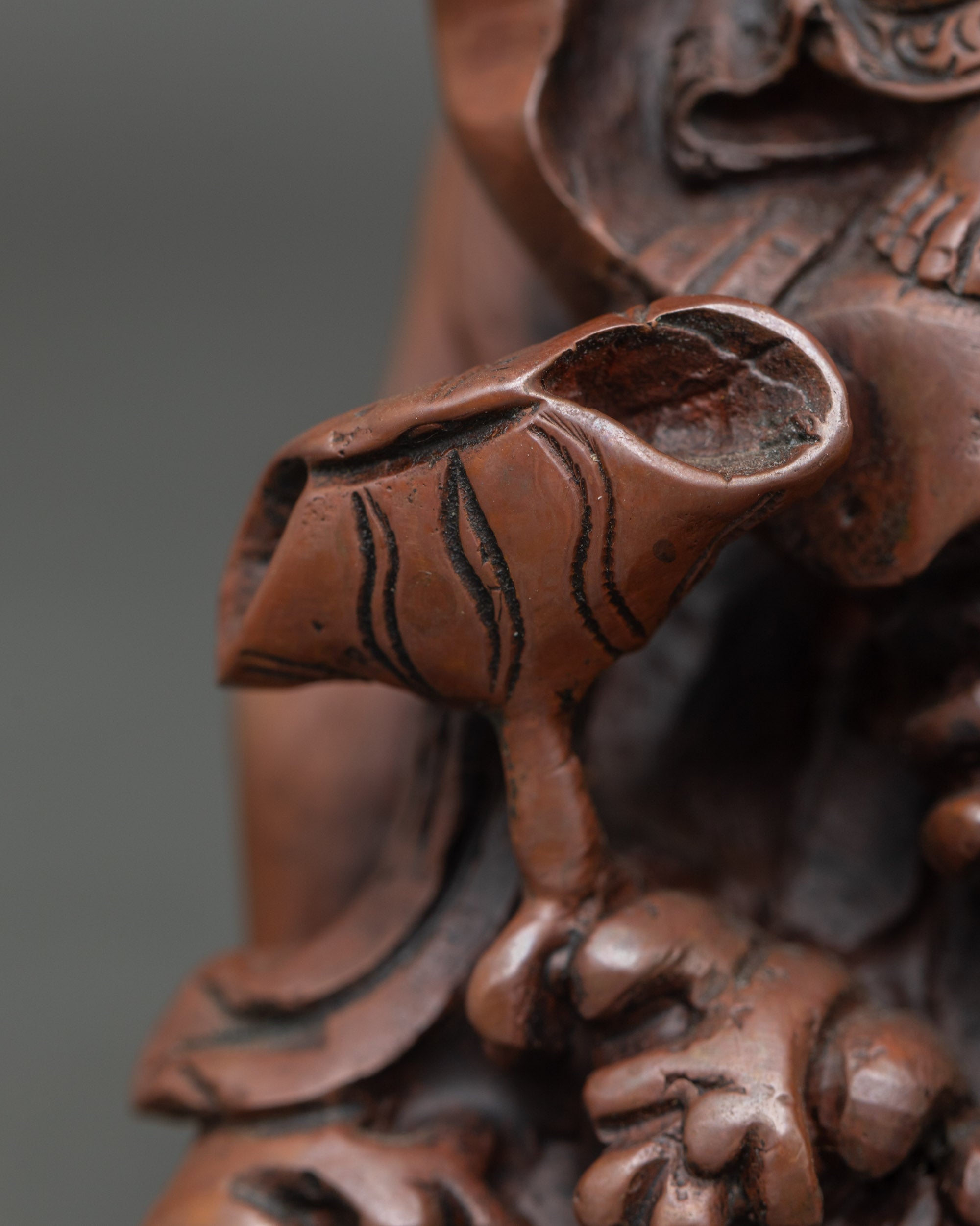 Oxidized Guan Yin Statue : A Timeless Symbol of Mercy and Enlightenment