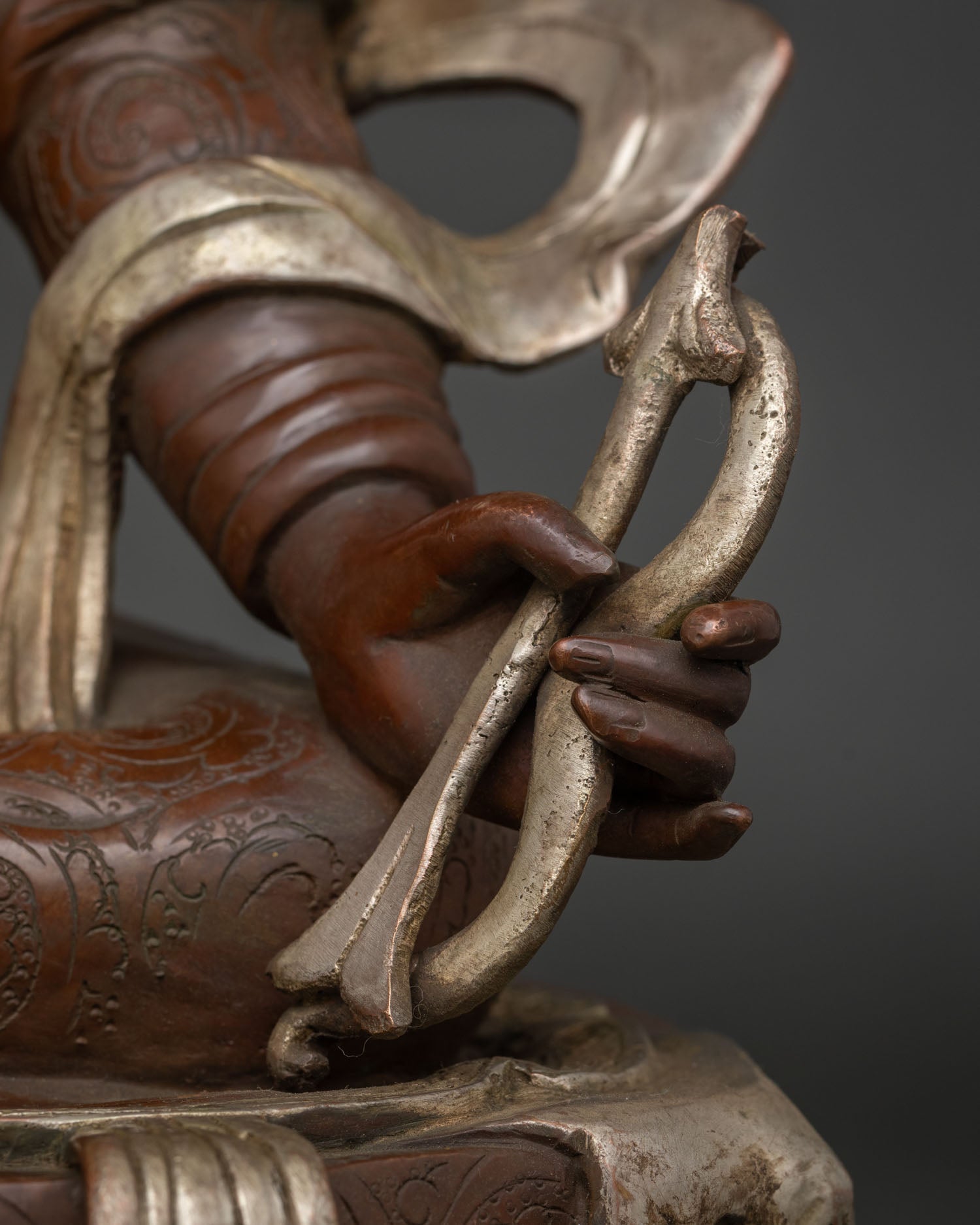 King Gesar Statue | Legendary Warrior King from Tibet