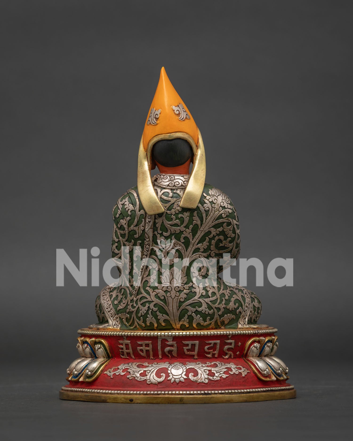 Tsongkhapa Statue Set – Tibetan Gelug Masters Figurine Collection