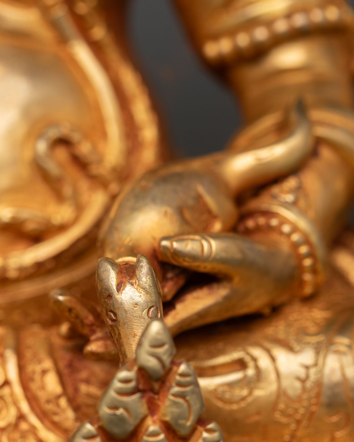 Dzambhala Statue | Buddhist God of Wealth and Abundance