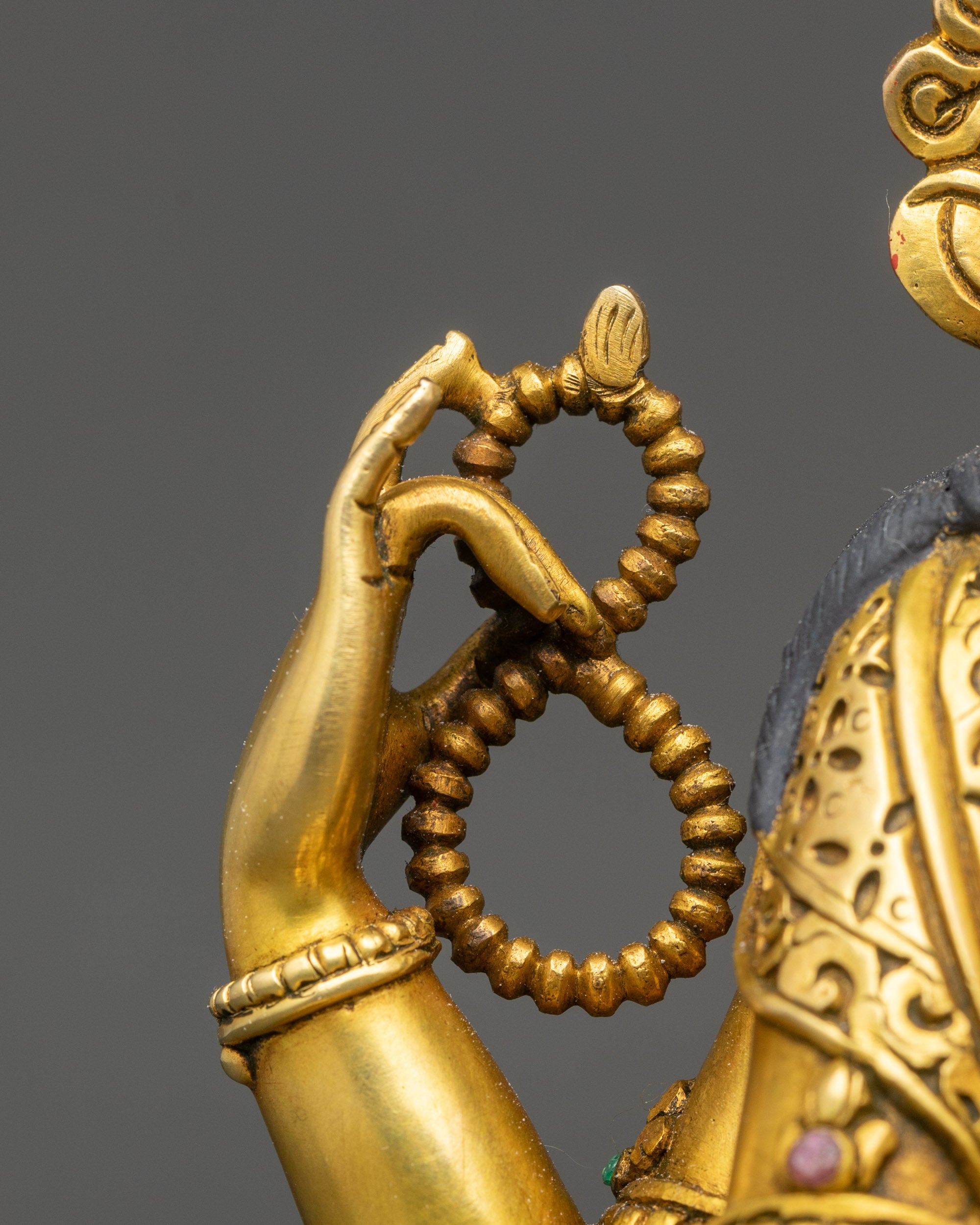 Bodhisattva Chenrezig Statue | 24K Gold Guaranteed Sculpture