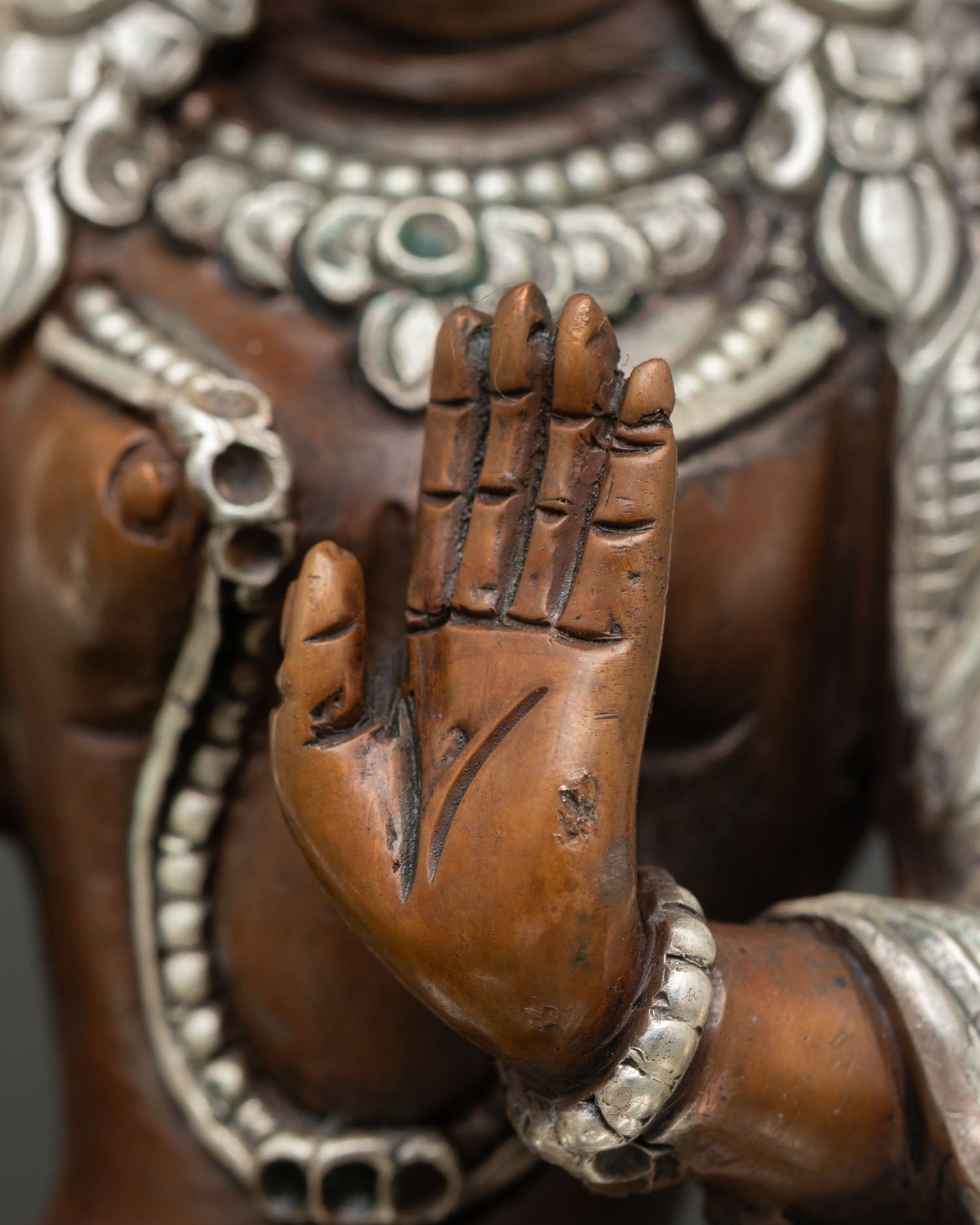 Laxmi Statue | Sacred Hindu Wealth and Prosperity Idol