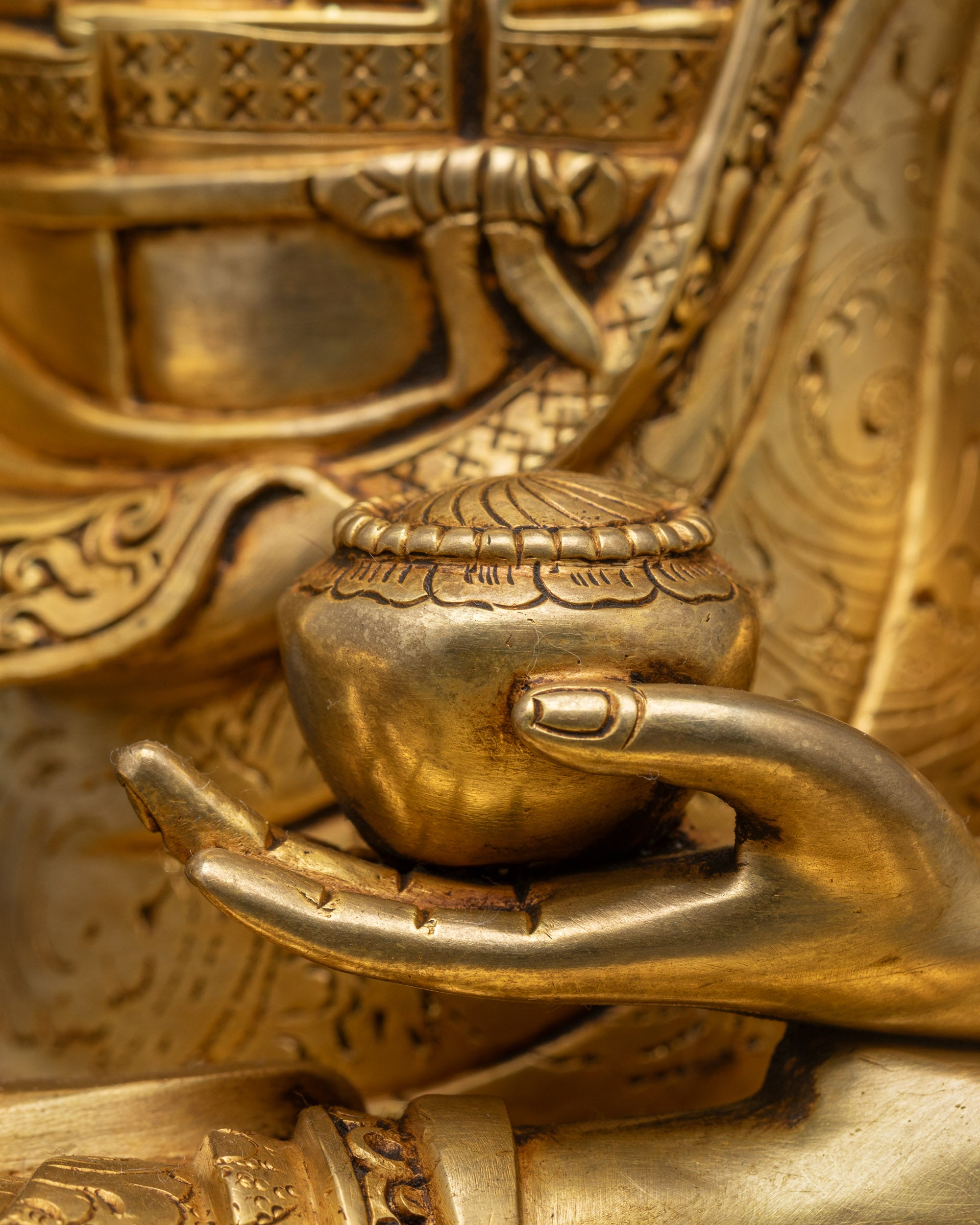 Sacred Buddha Shakyamuni Sculpture | Handmade Enlightened Statue