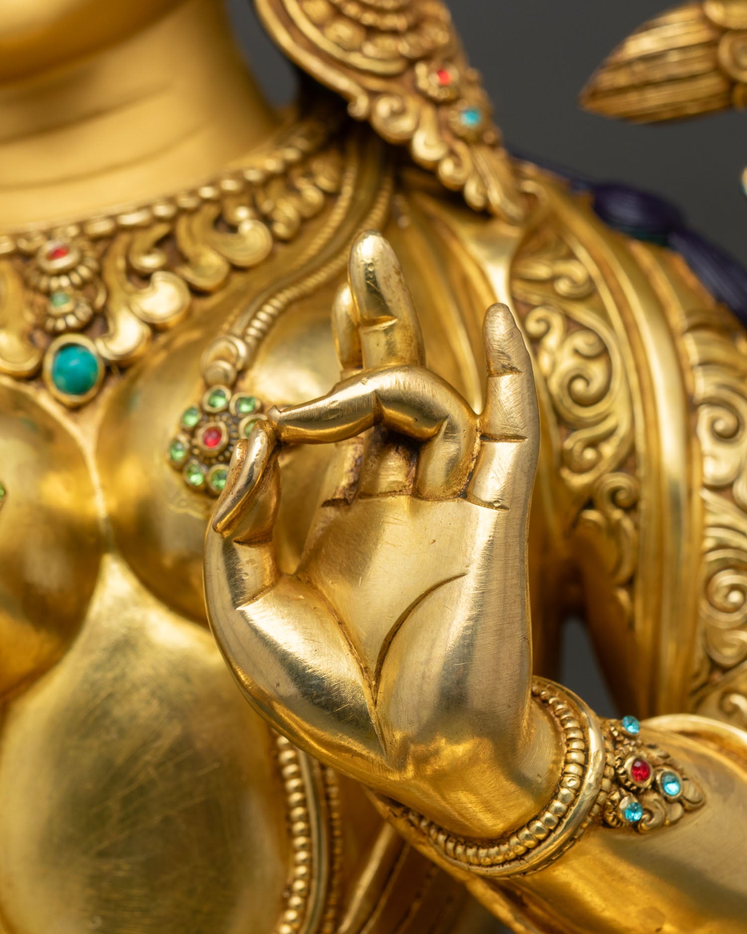Premium Green Tara Figurine – Fine Buddhist Artwork