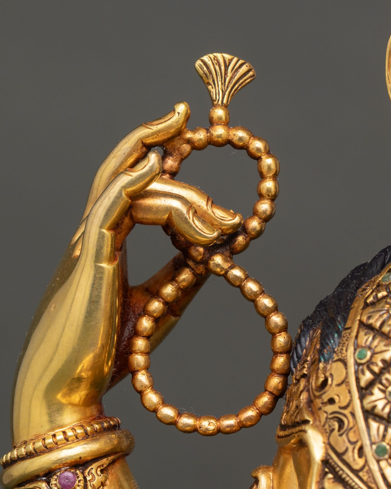 Chenrezig Statue | High-Quality Buddhist Meditation Art