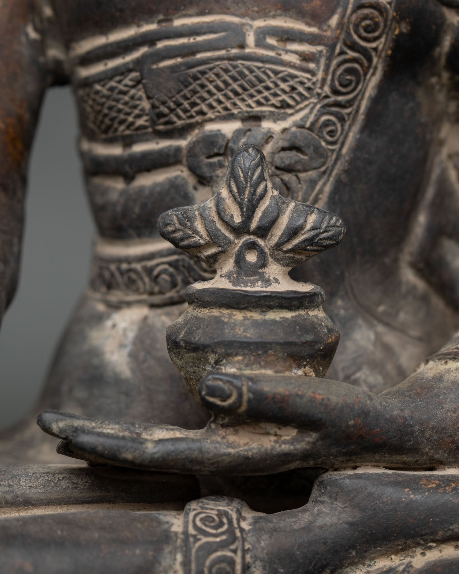 Medicine Buddha Statue
