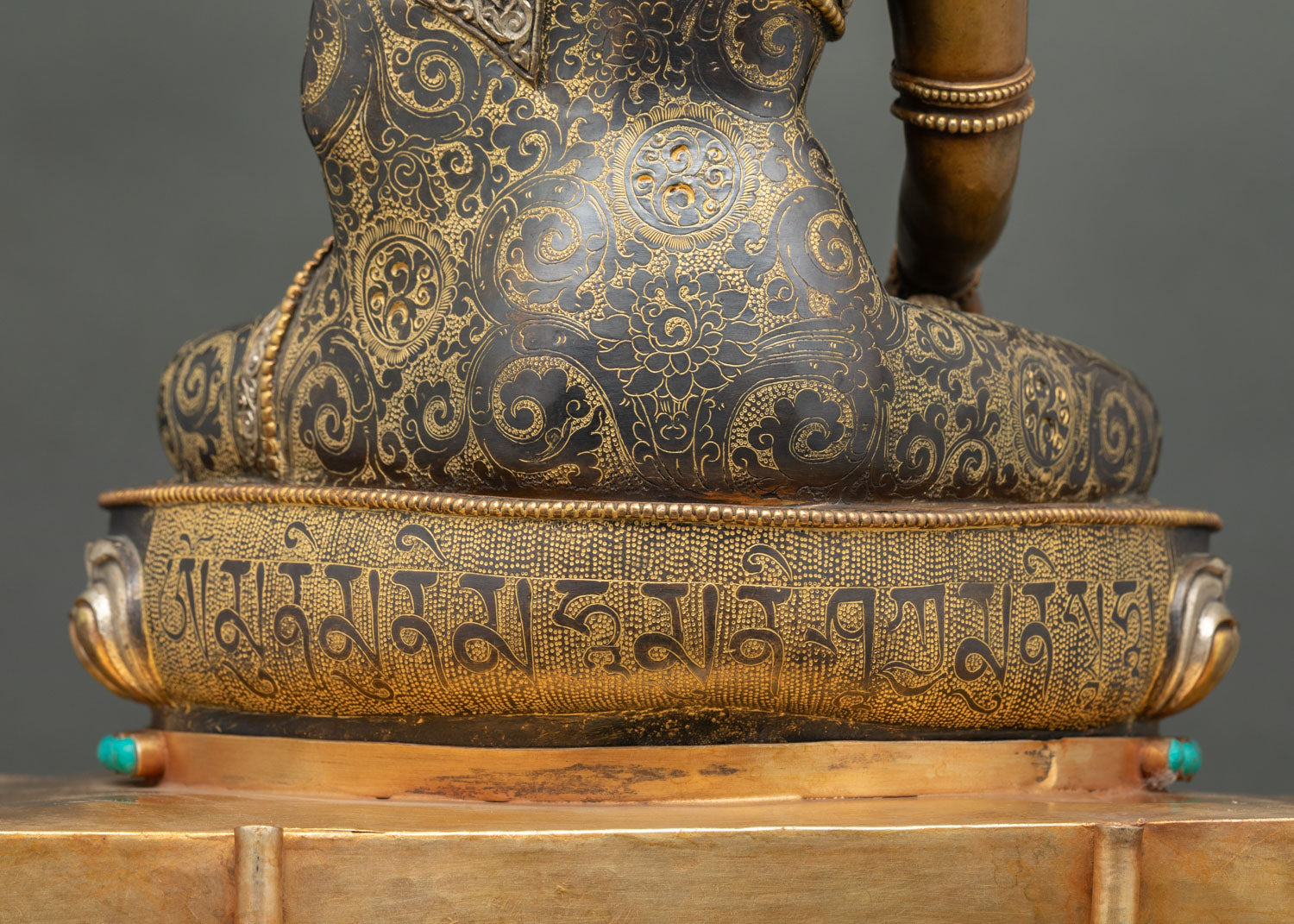 Shakyamuni Buddha Statue