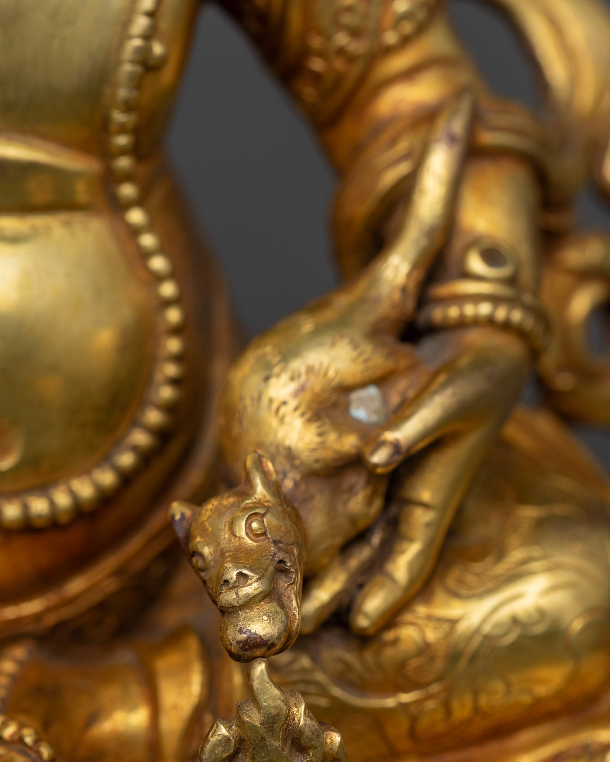 Traditional Dzambhala Statue | Jambhala Buddhist Idol to Attract Wealth