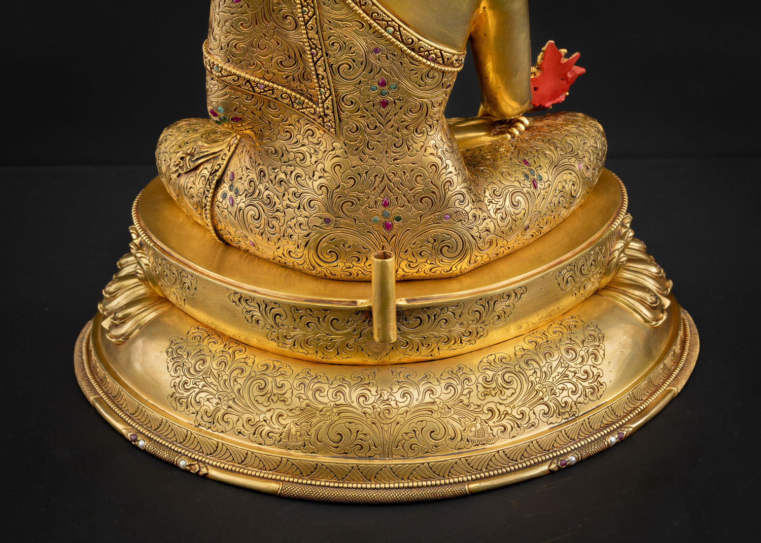 Medicine Buddha Statue – Divine Healer of Body and Mind