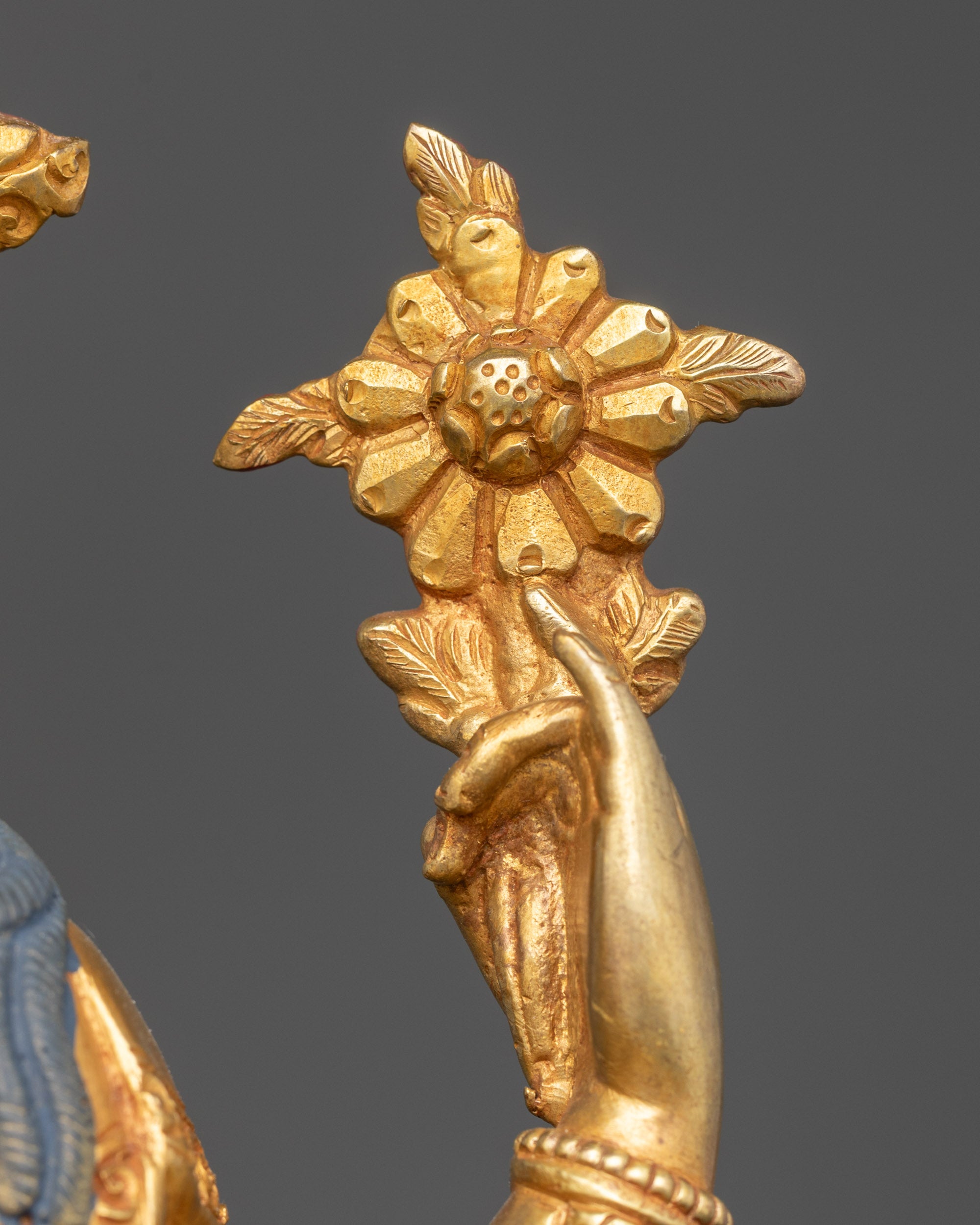 Chenrezig Sculpture | Tibetan Compassionate Bodhisattva from Nepal