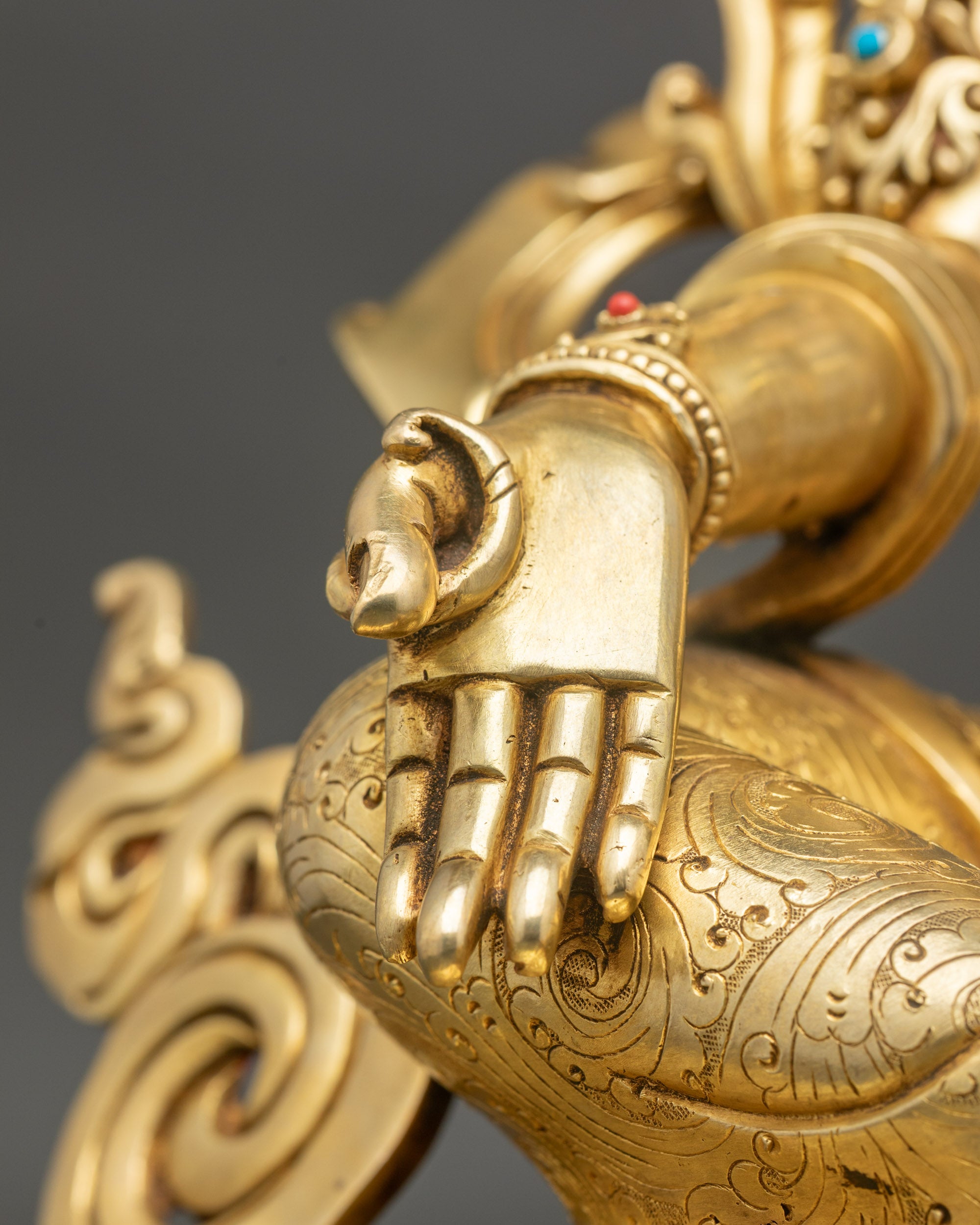 Peaceful Green Tara – Handcrafted Sculpture for Inner Clarity
