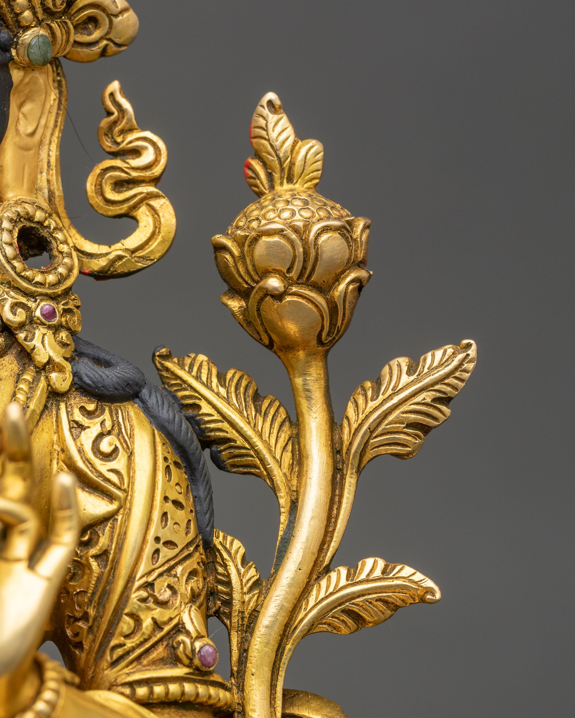 Premium Green Tara Statue – Swift Protection and Fearless Blessings
