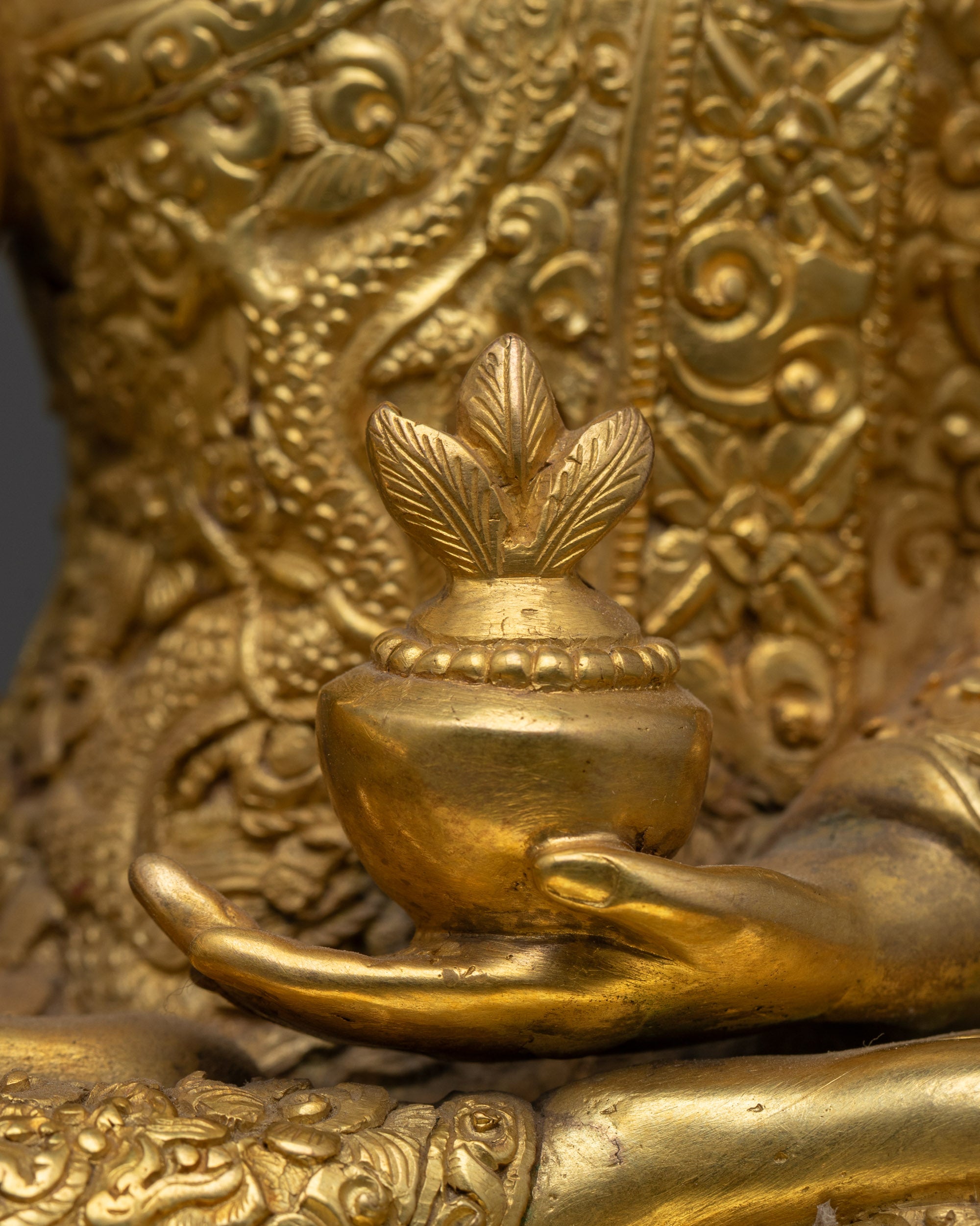 Medicine Buddha Statue