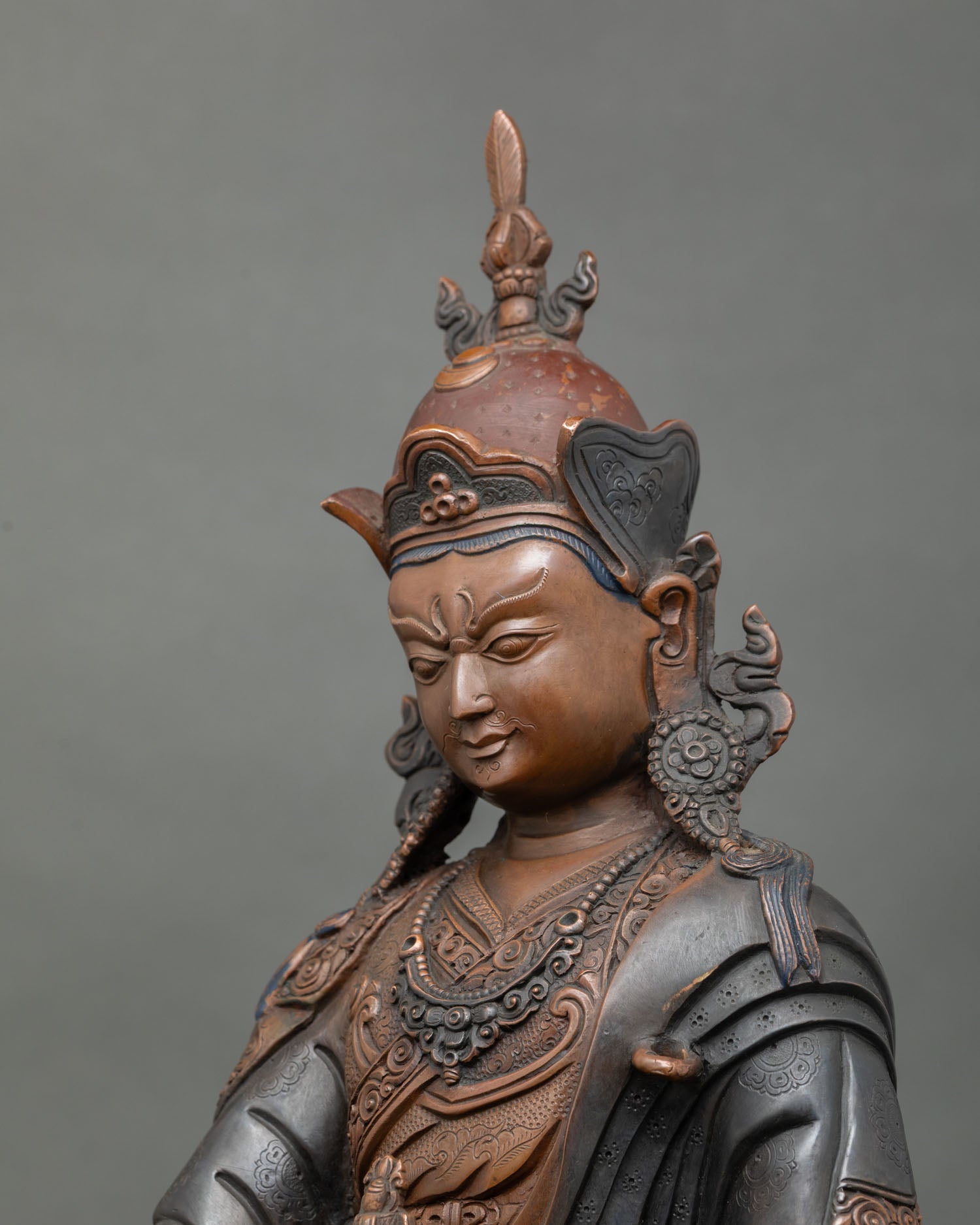 Guru Rinpoche Statue | Lotus Born Guru Spiritual Artwork