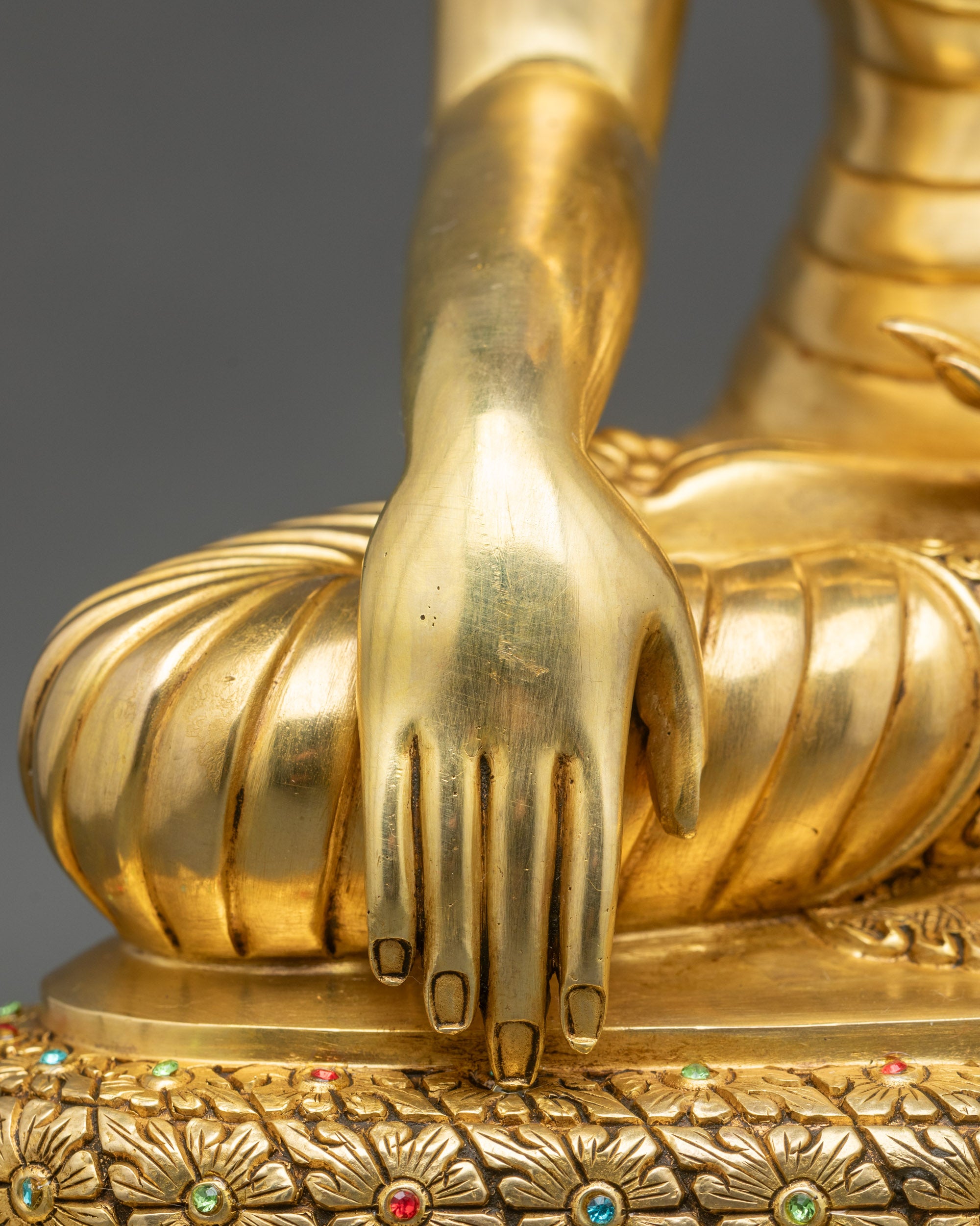 Tibetan Buddha Shakyamuni Statue – The Enlightened Teacher