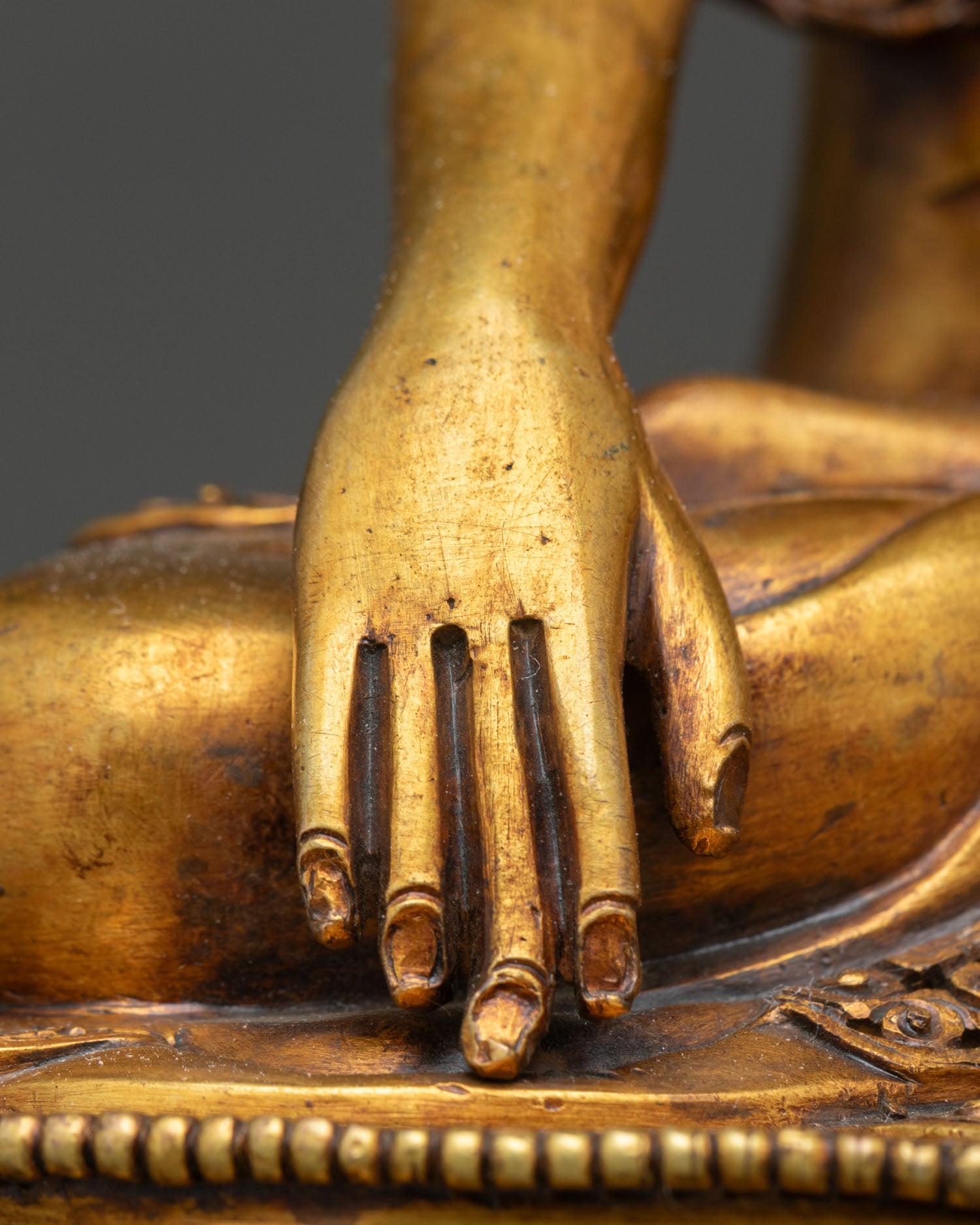 Shakyamuni Buddha Statue | Antique Newari Craftsmanship