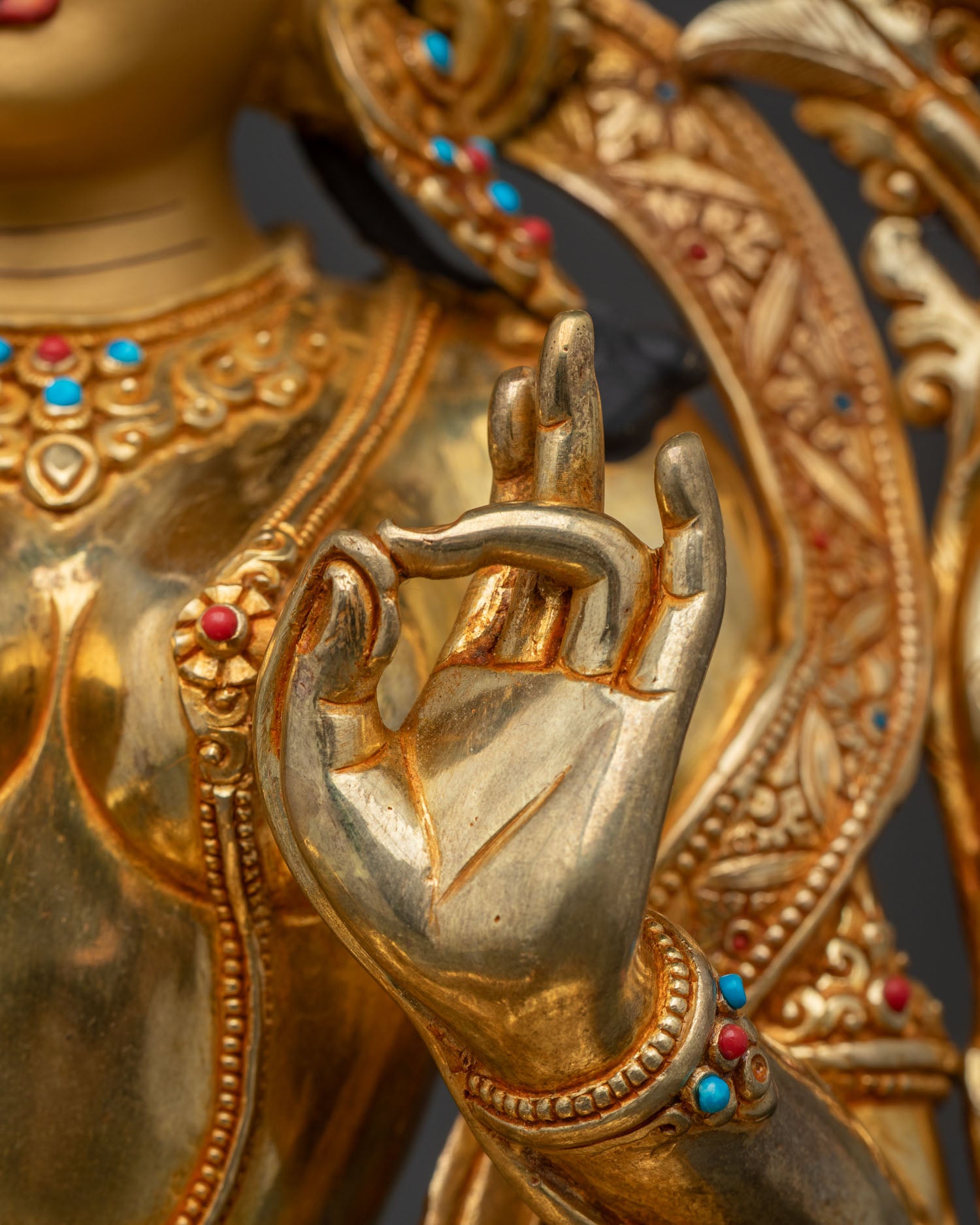 Buddhist Green Tara Statue — Traditional Nepalese Artistry