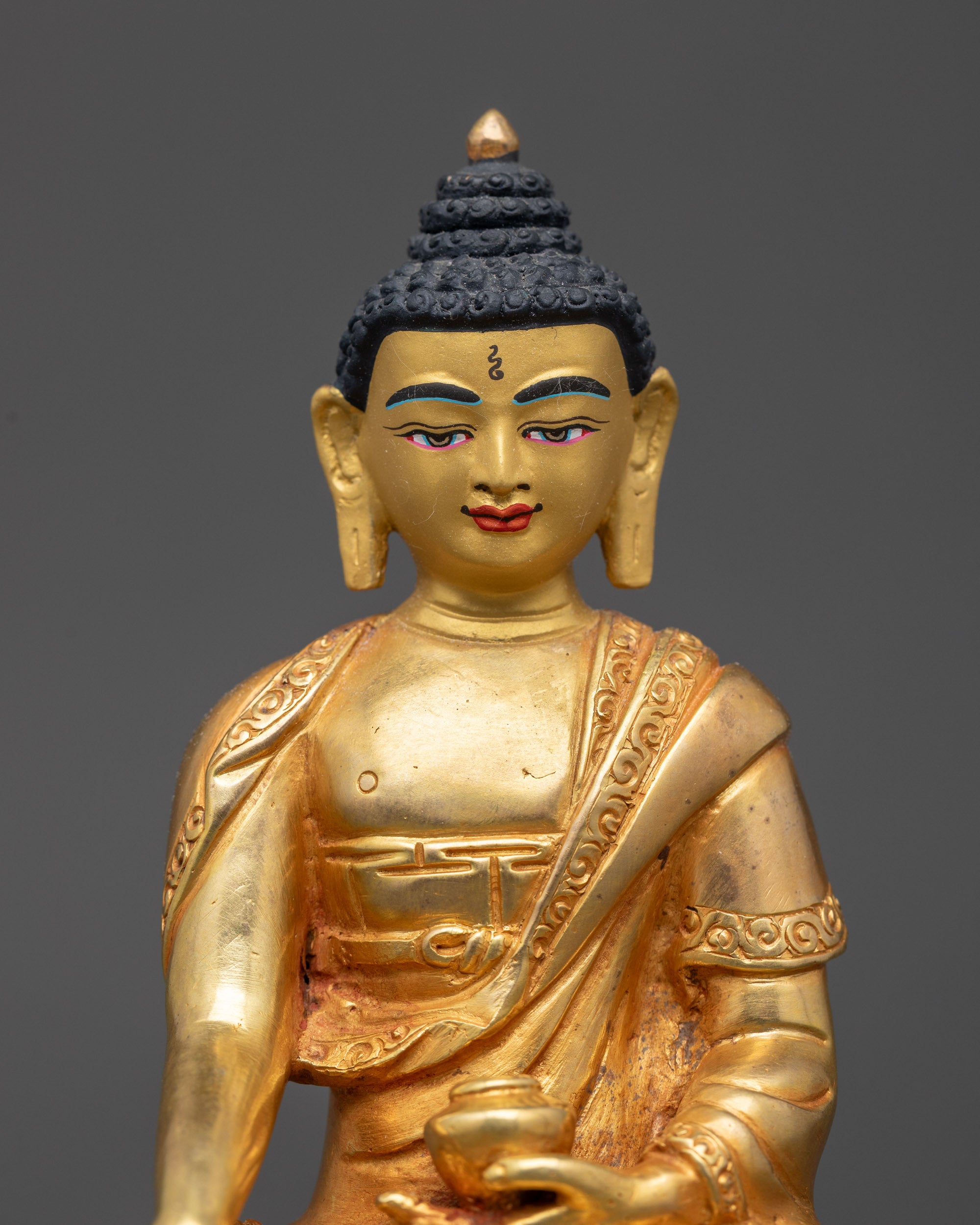Buddha Shakyamuni Statue