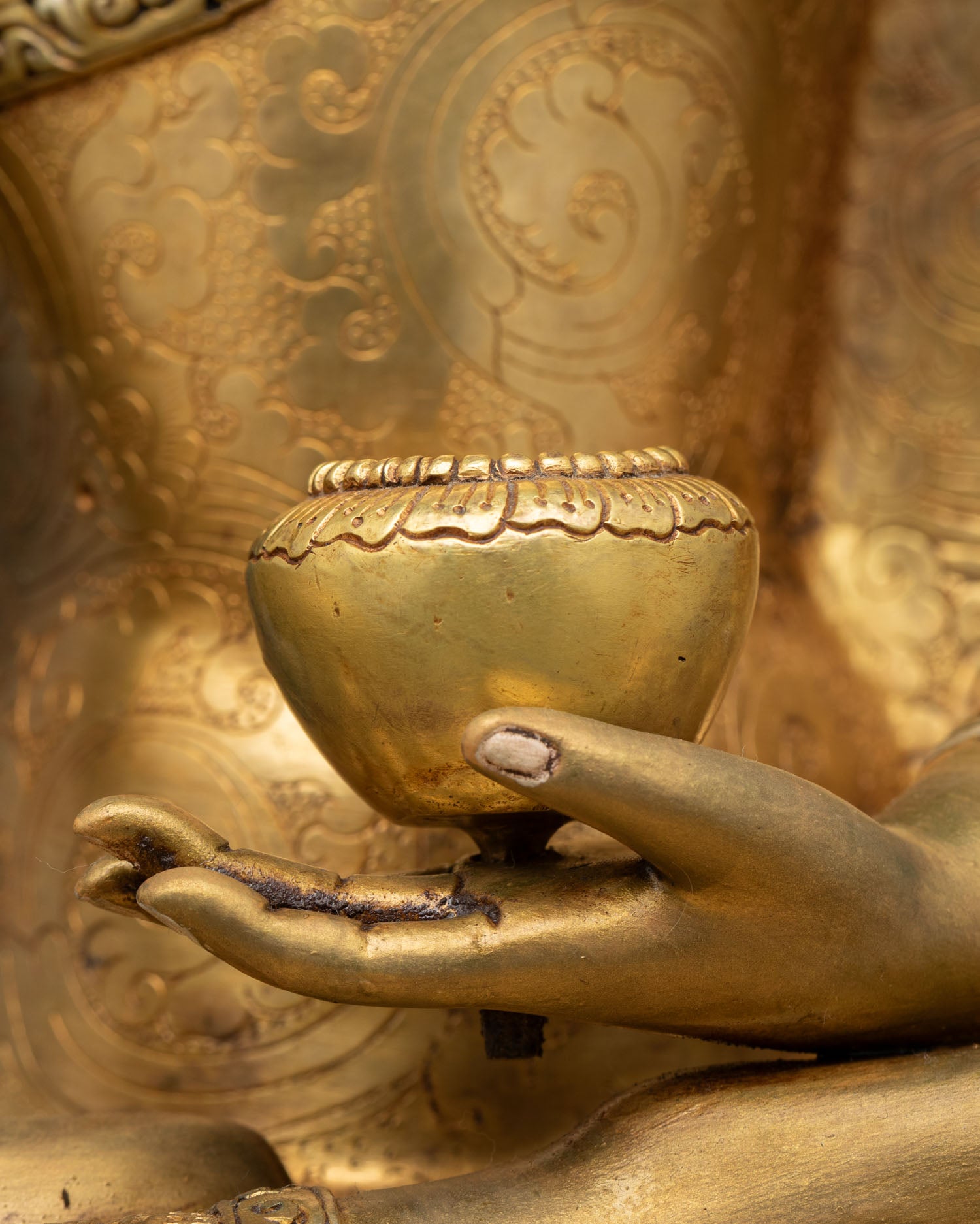 Buddha Shakyamuni Statue