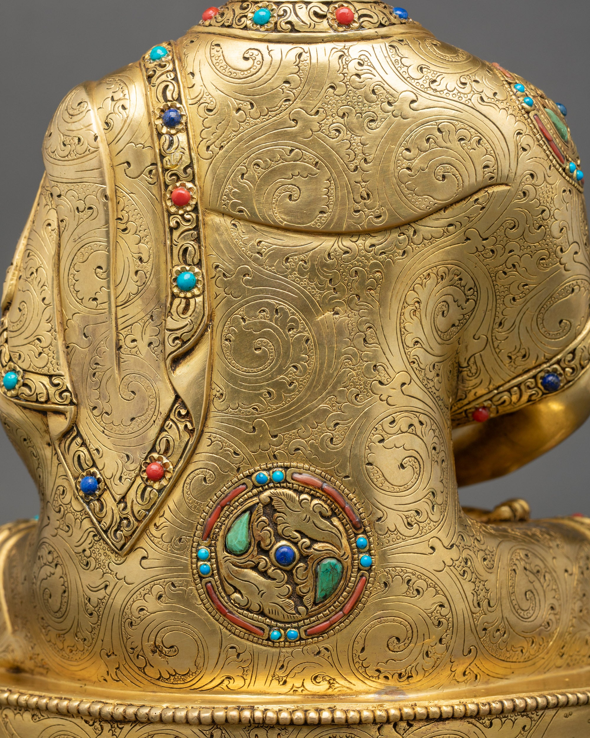 Peaceful Amitabha Buddha Altar Statue | Handcrafted Buddhist Artwork